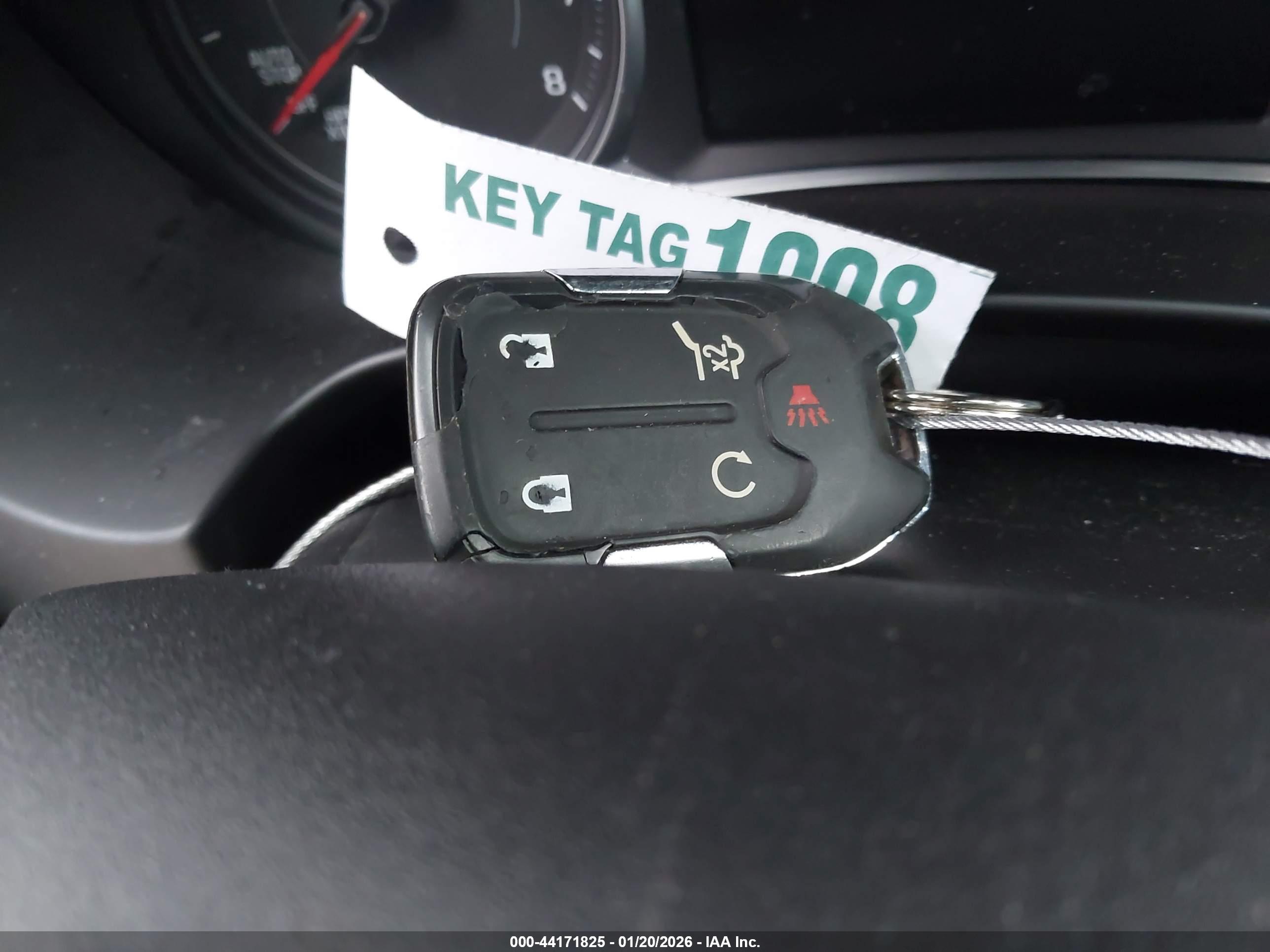 GMC TERRAIN image 11