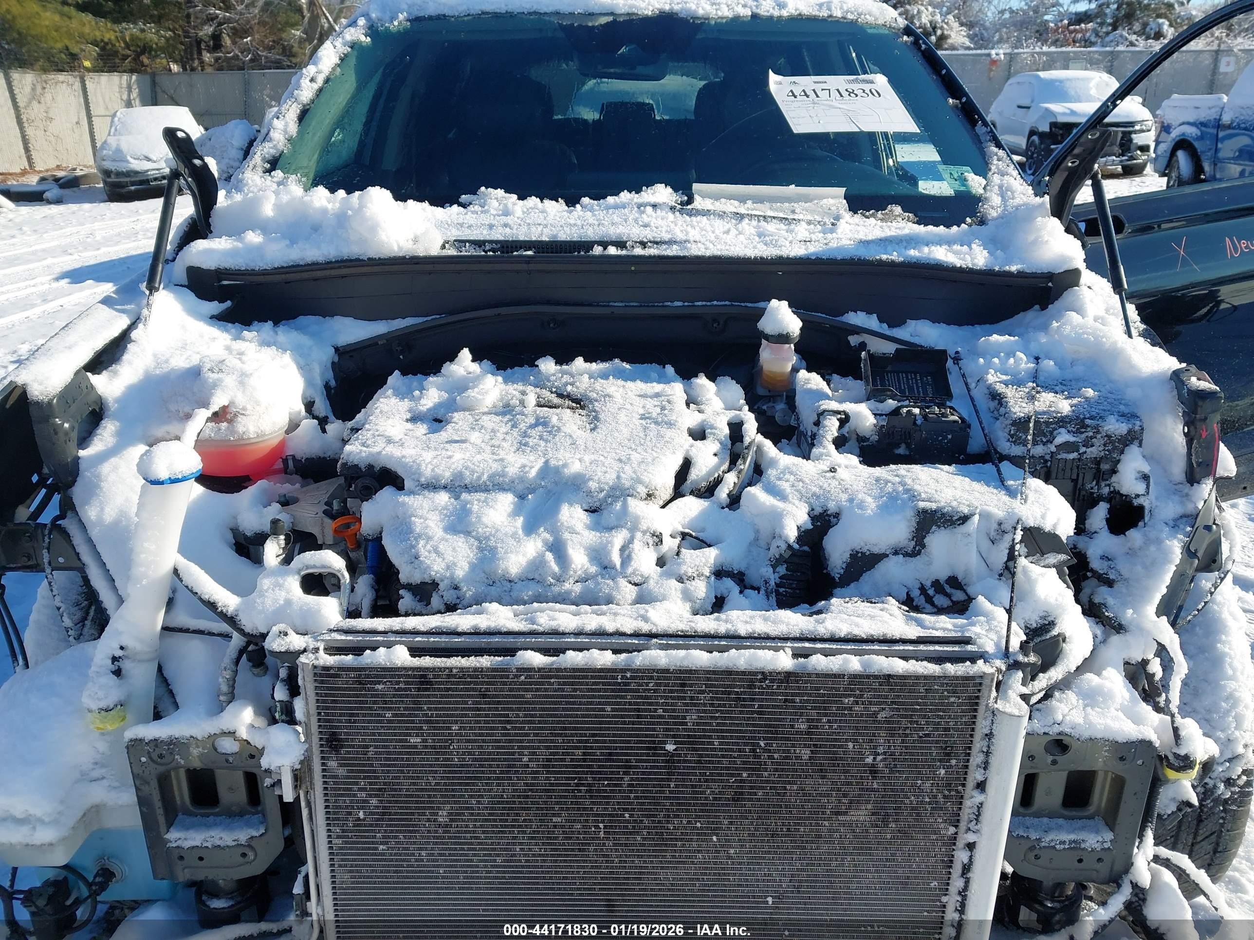 HYUNDAI SANTA image 10