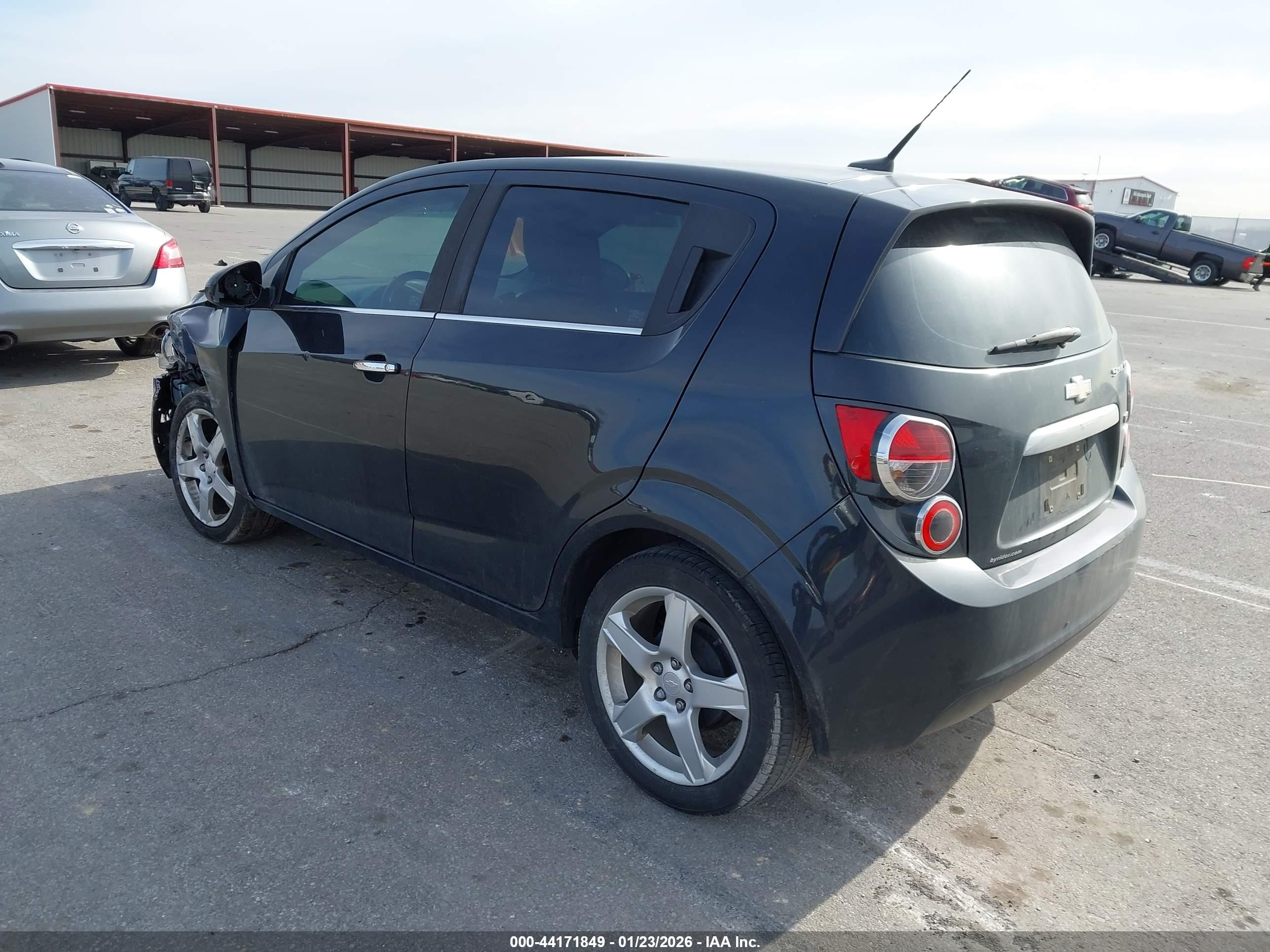 CHEVROLET SONIC image 3