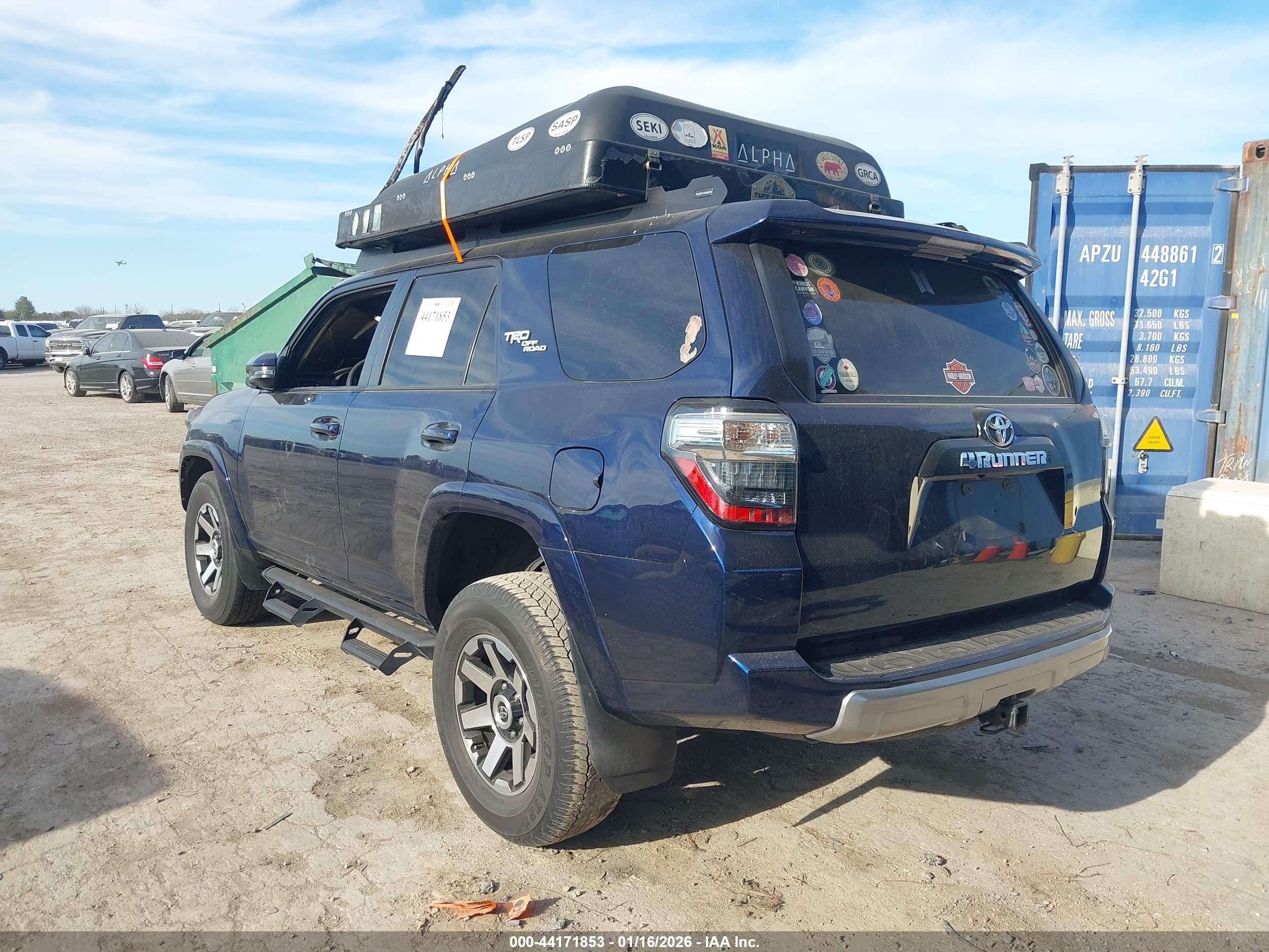 TOYOTA 4RUNNER image 3