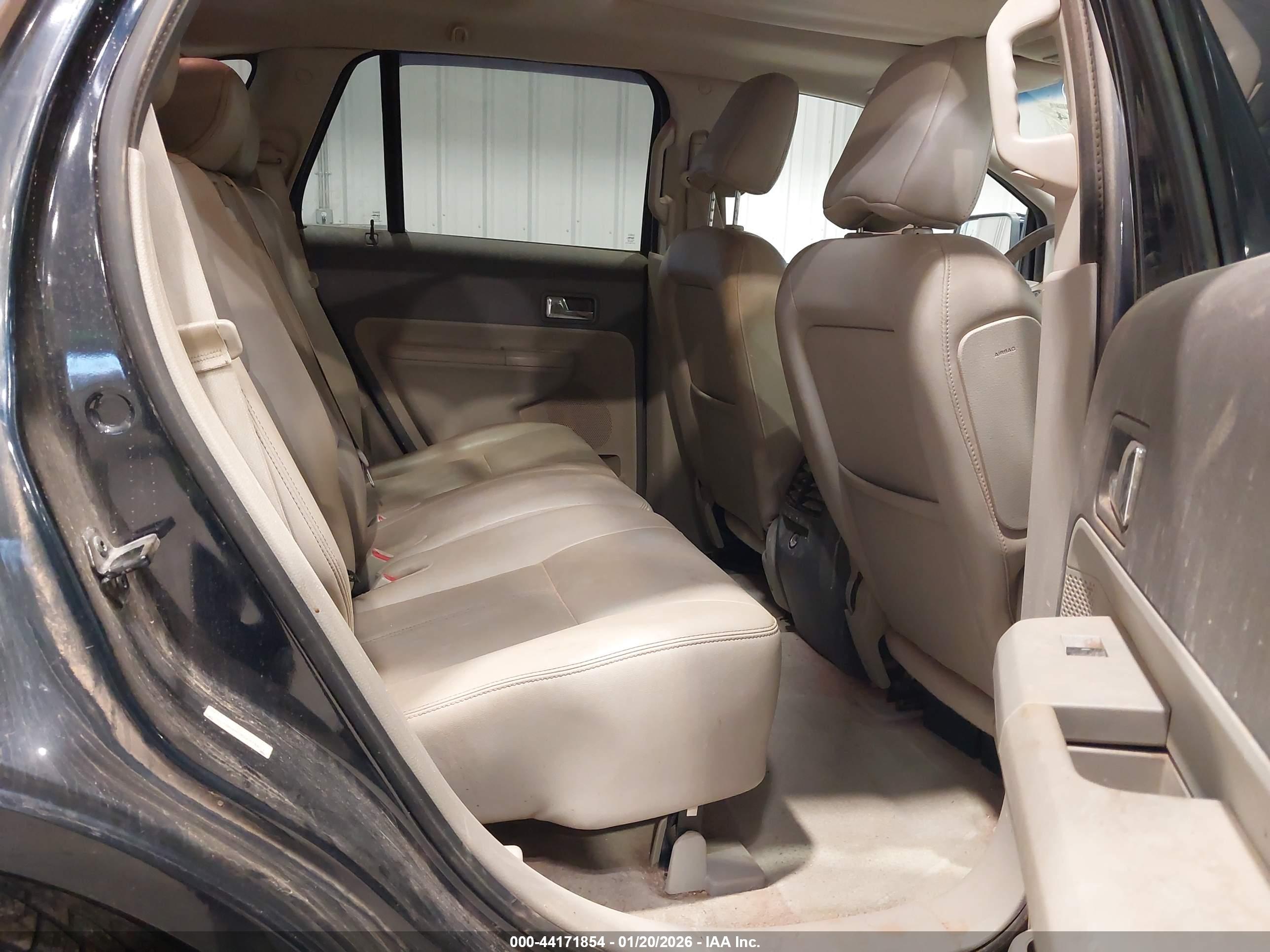 FORD EDGE image 8