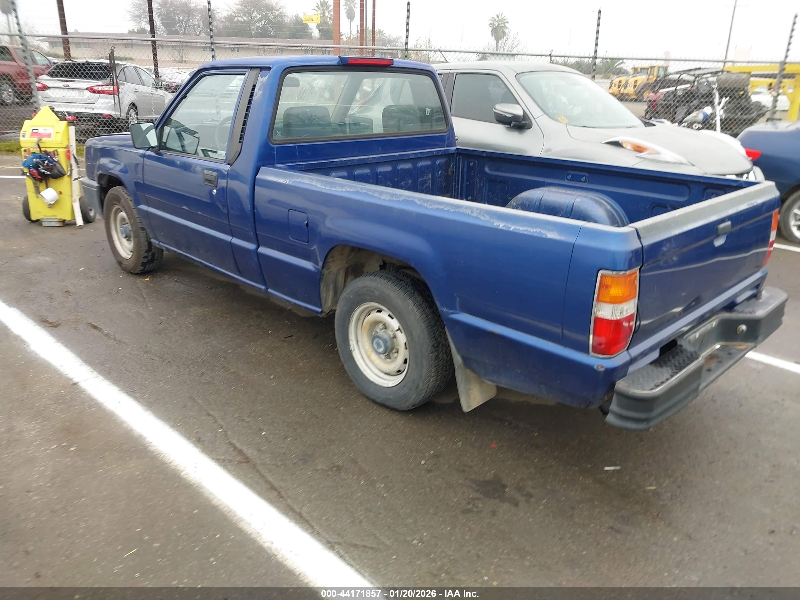 MITSUBISHI MIGHTY image 3