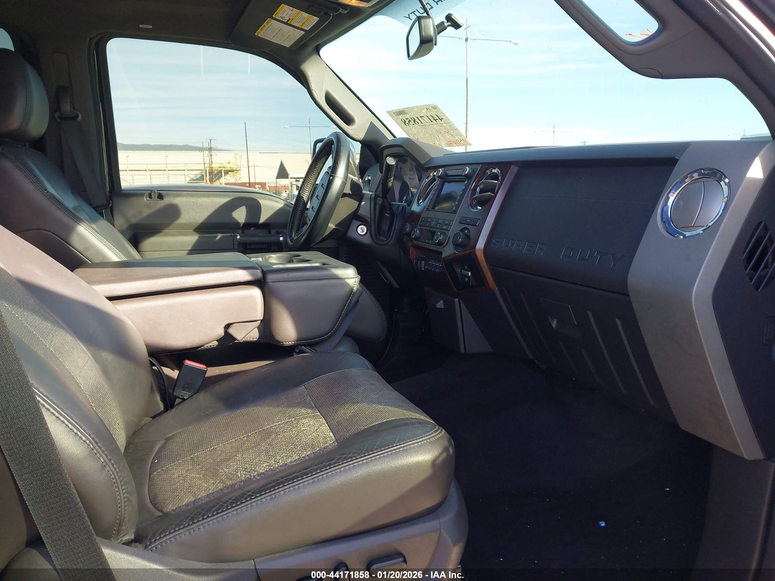 FORD F450 image 7
