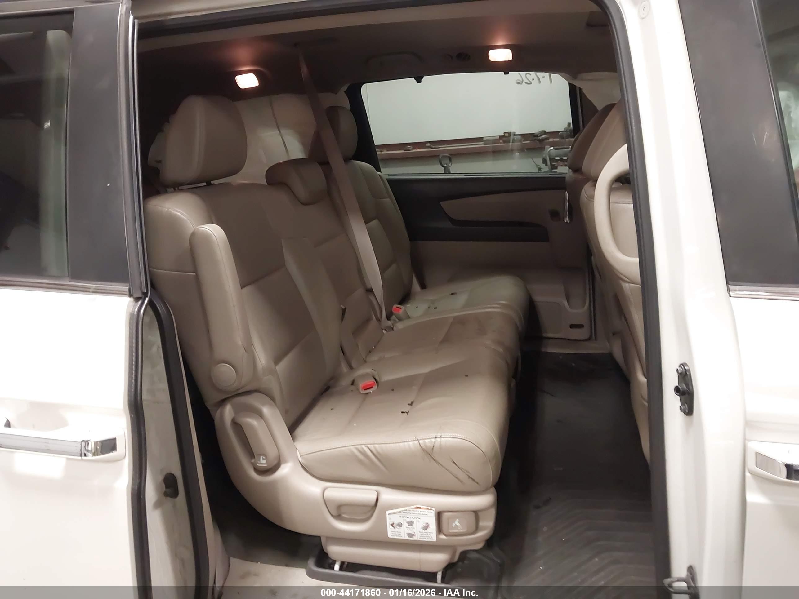 HONDA ODYSSEY image 8