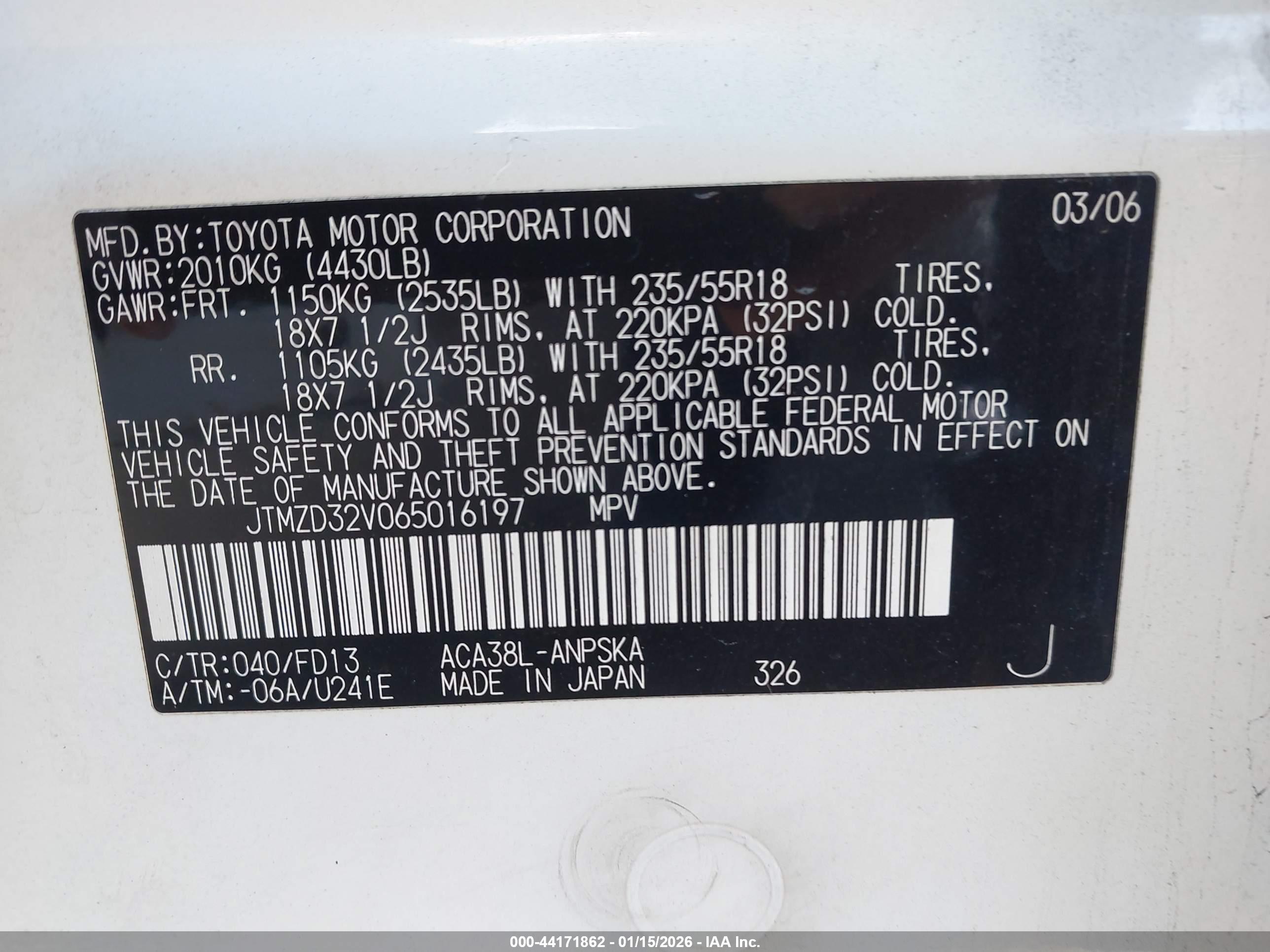TOYOTA RAV4 image 9