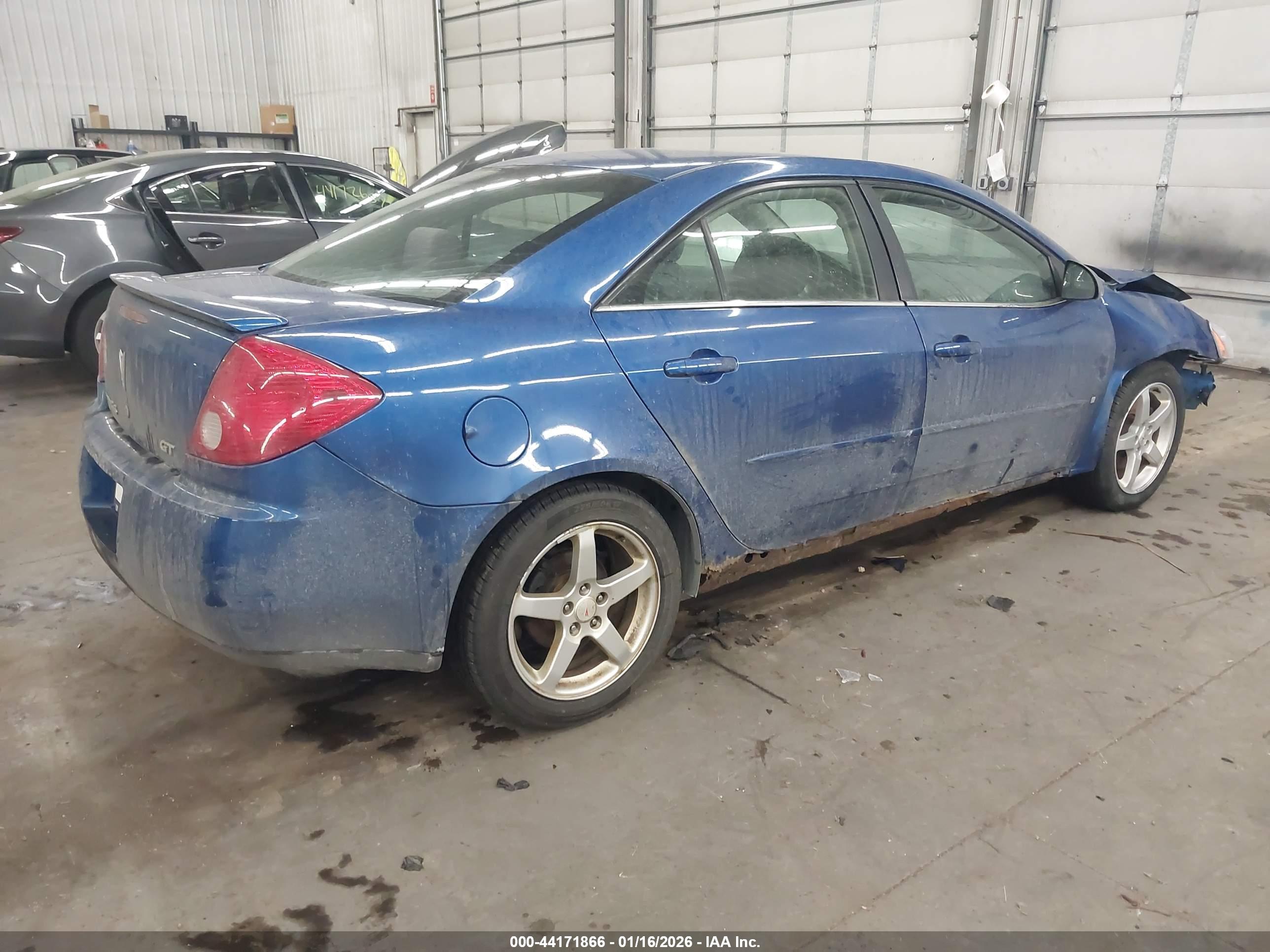 PONTIAC G6 image 4