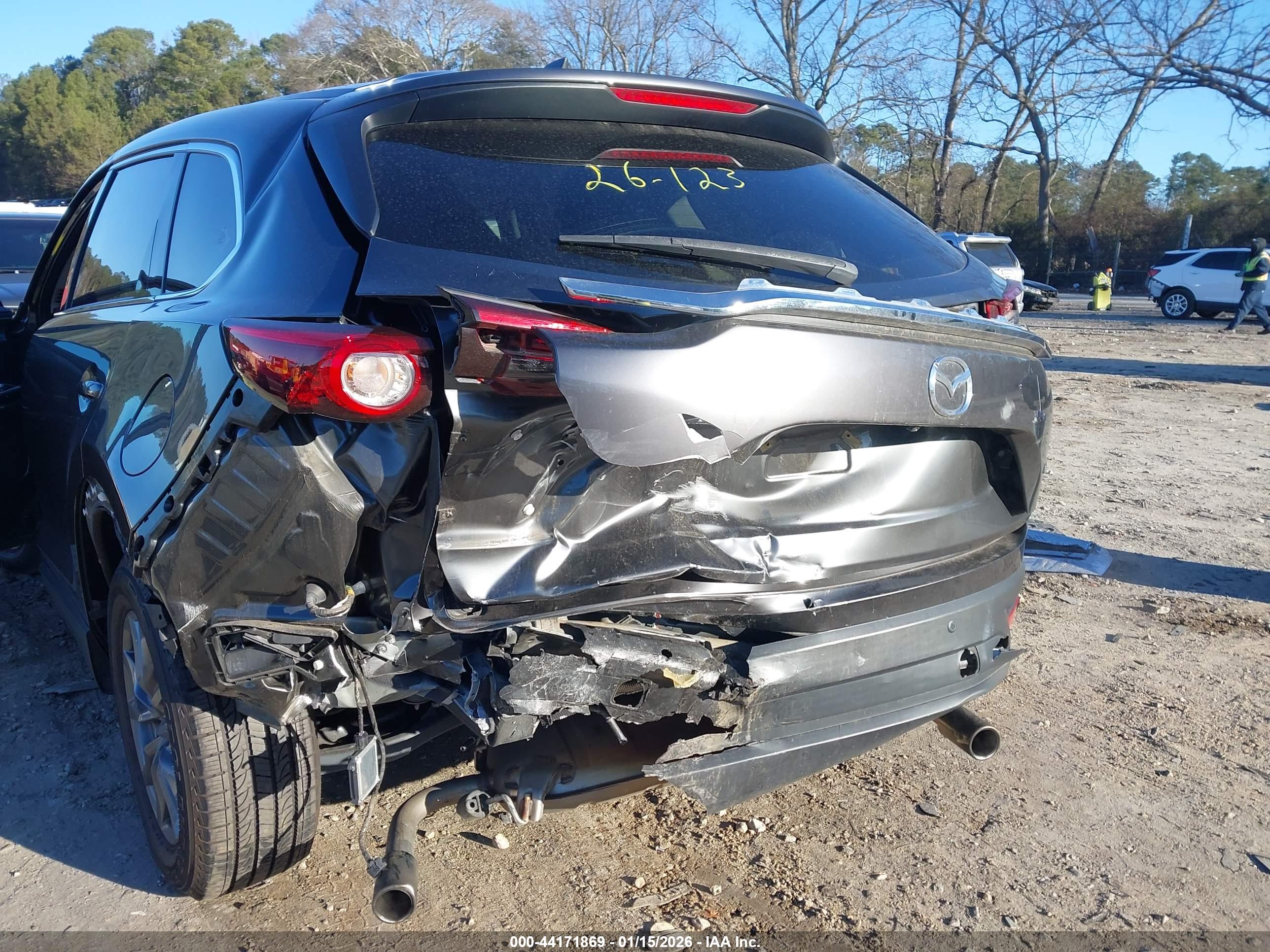 MAZDA CX-9 image 6