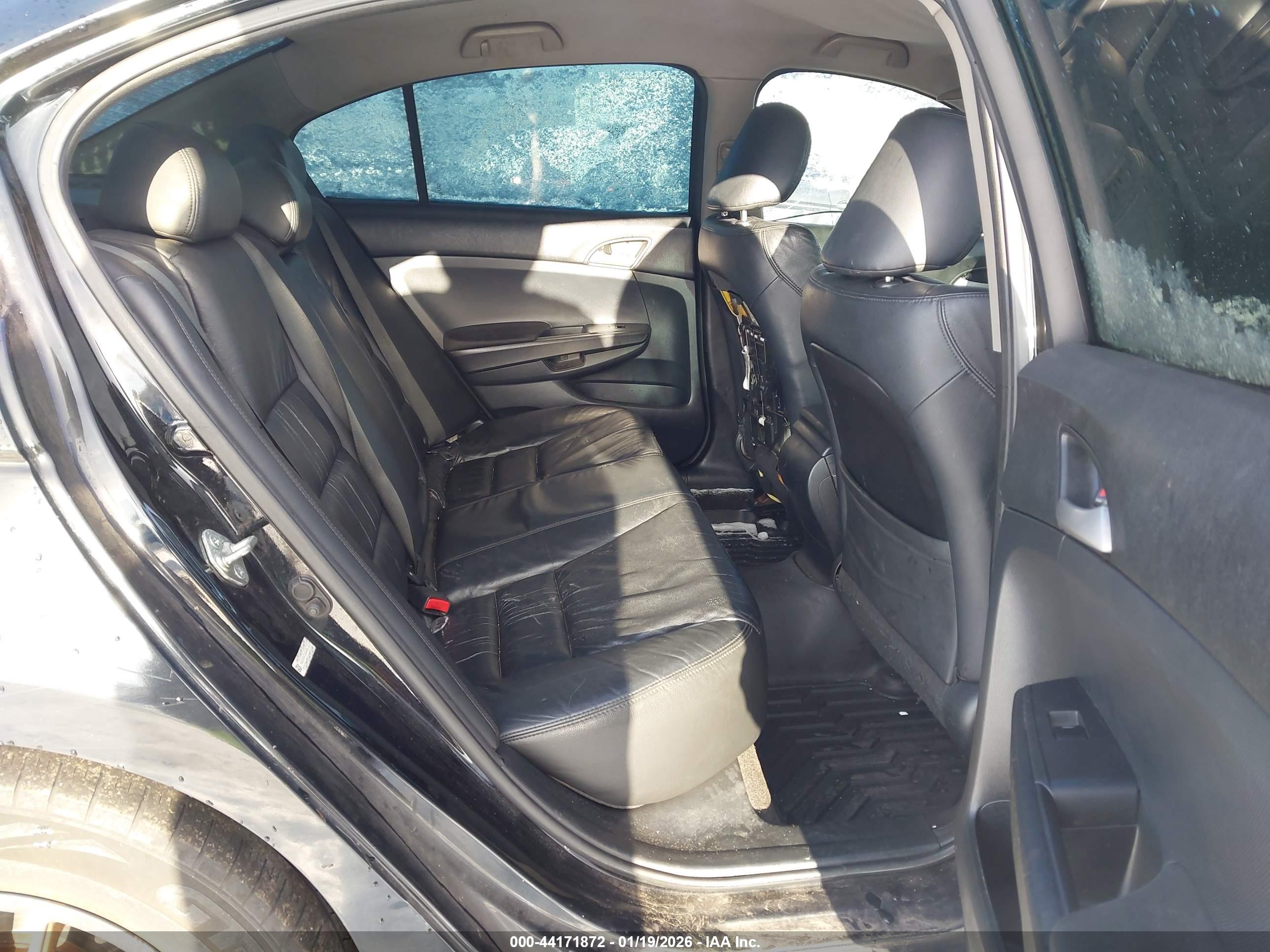 HONDA ACCORD image 8