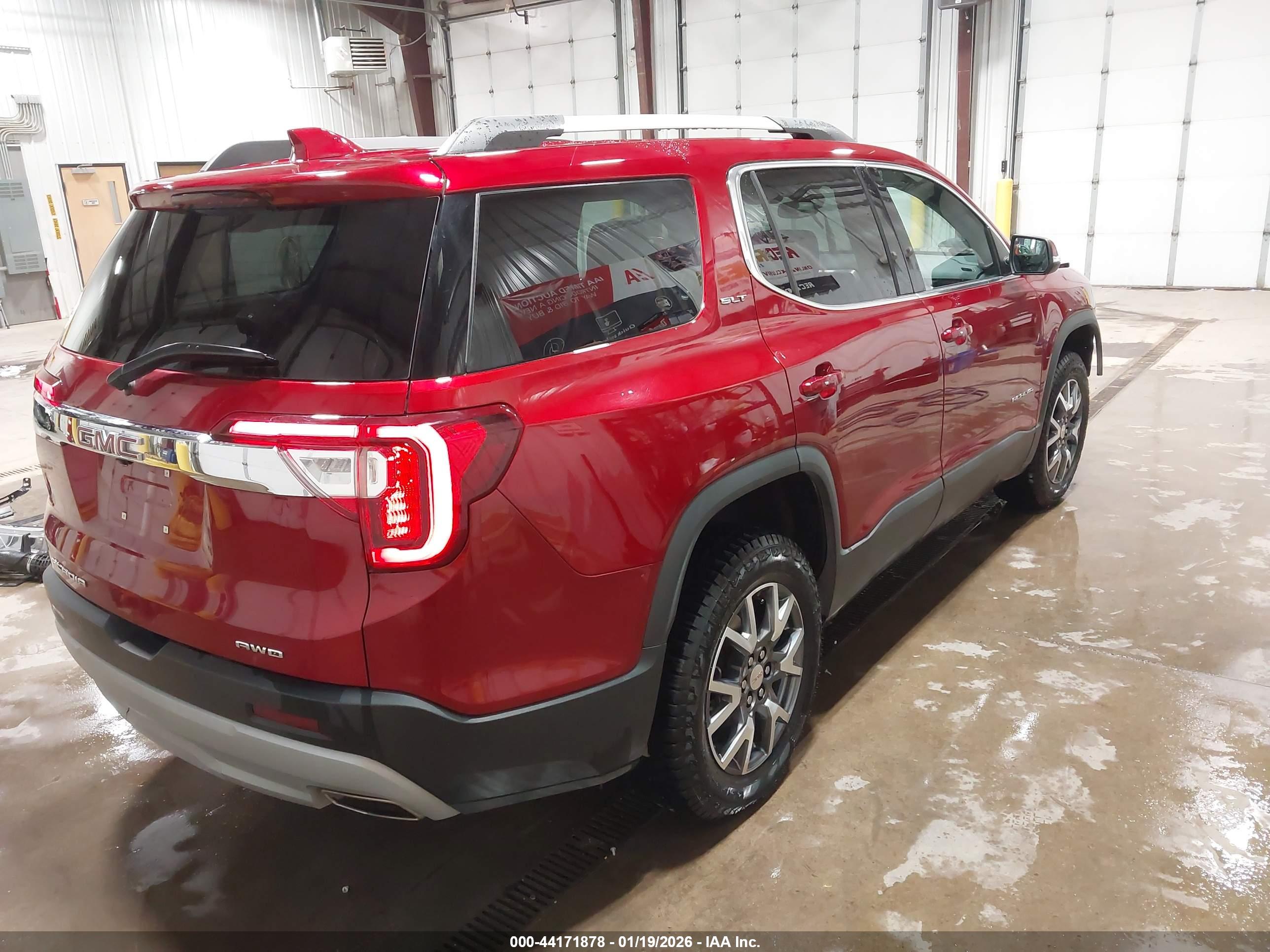 GMC ACADIA image 4