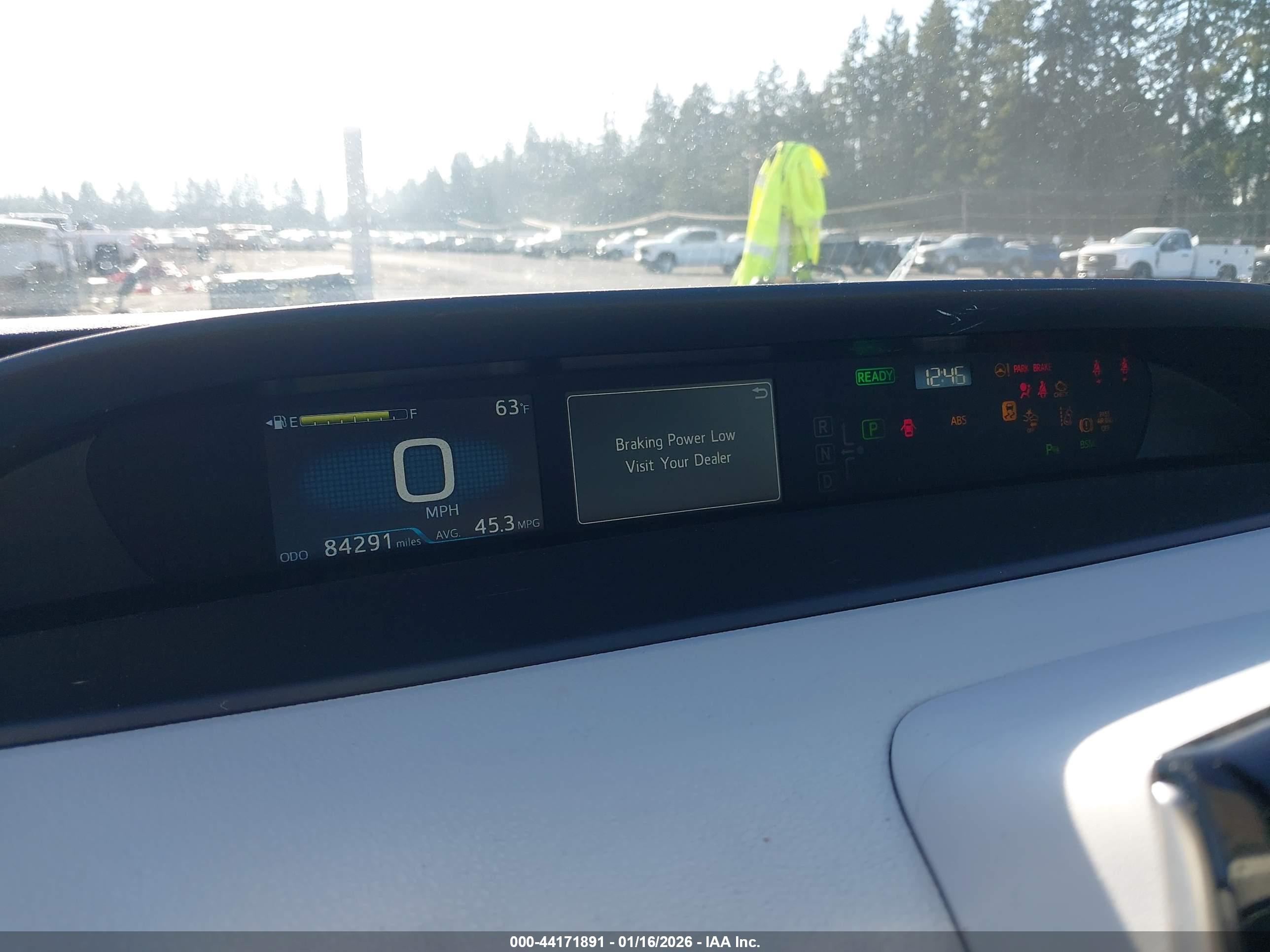 TOYOTA PRIUS image 7