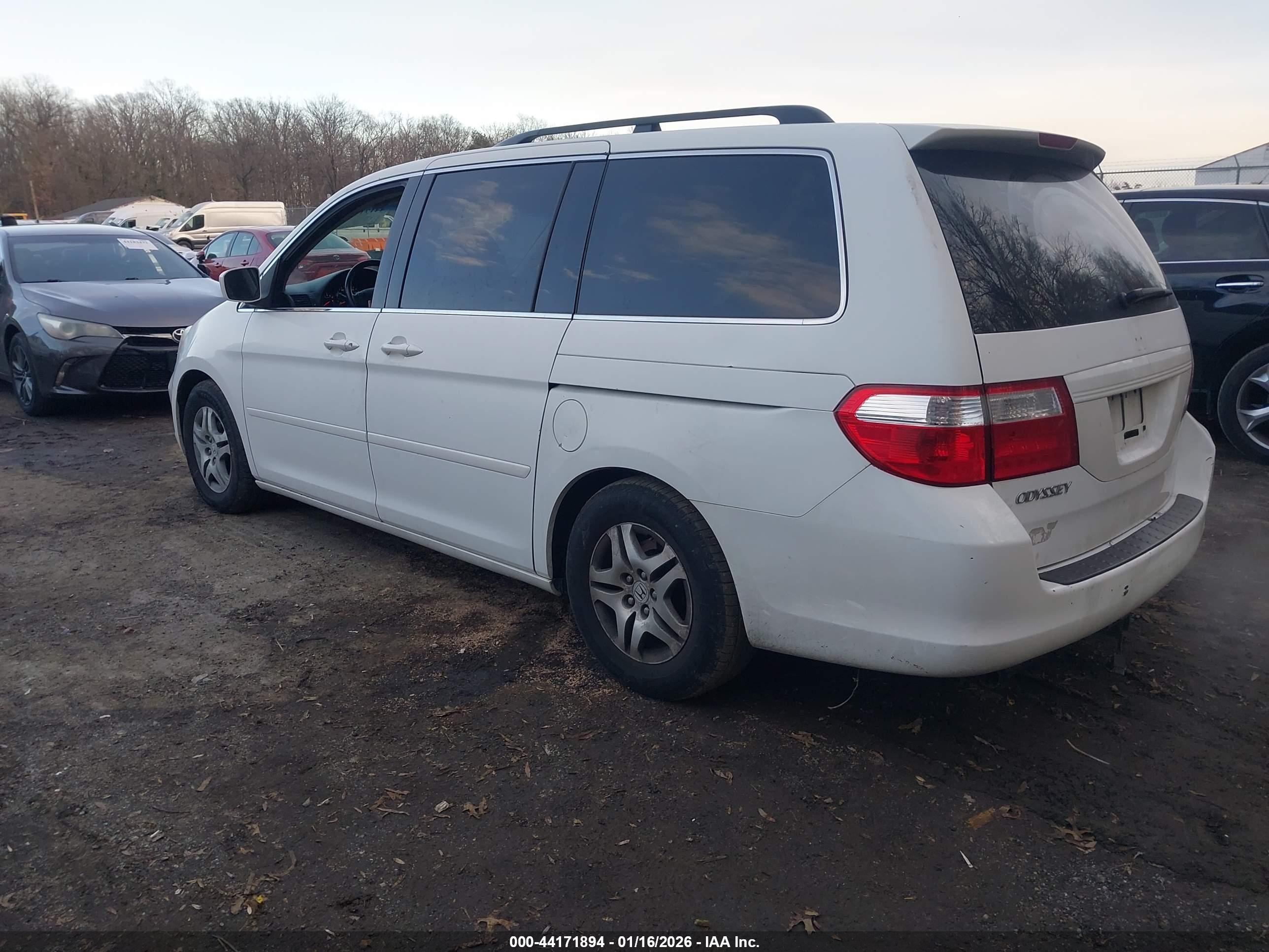 HONDA ODYSSEY image 3
