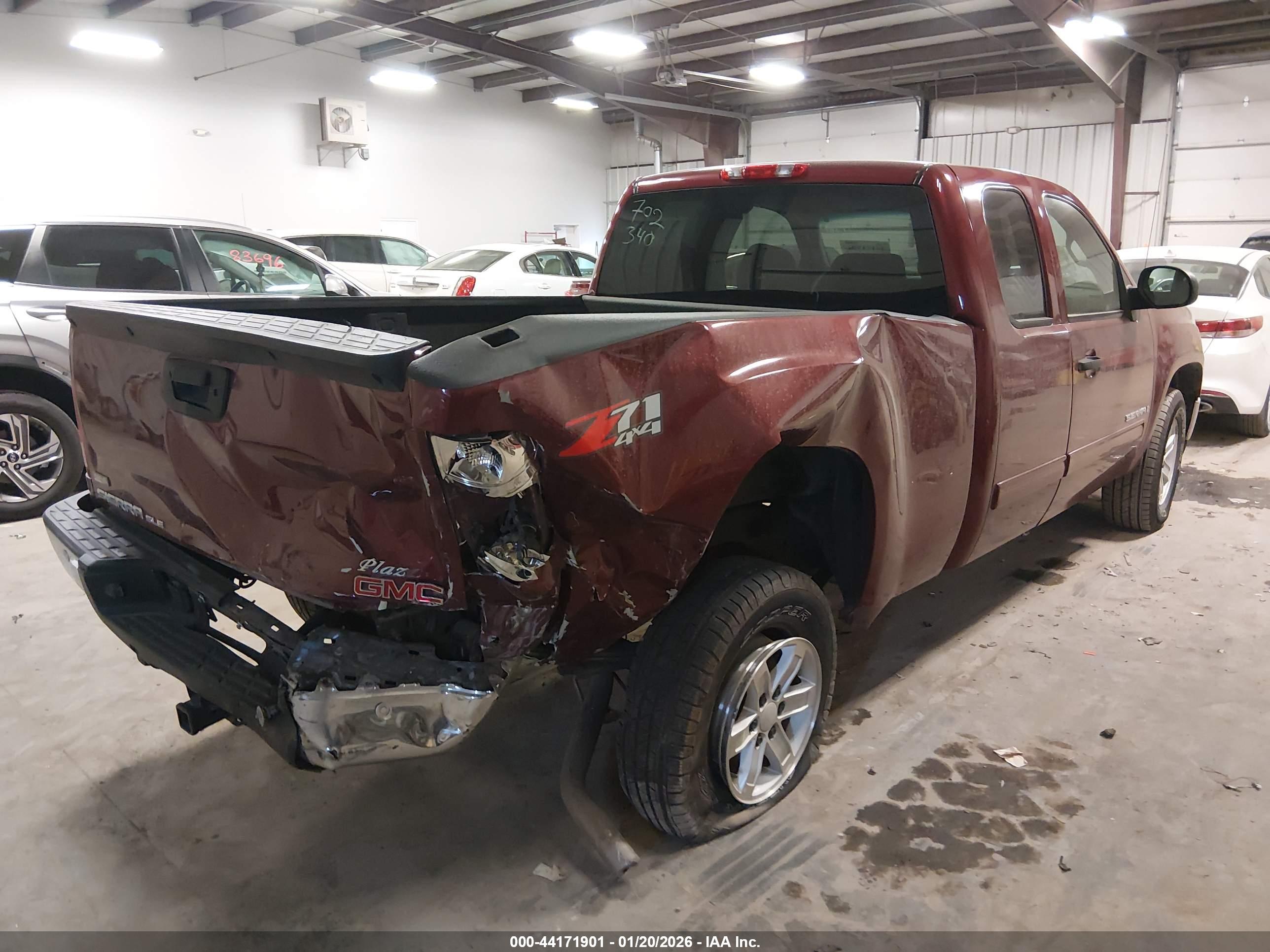 GMC SIERRA image 4
