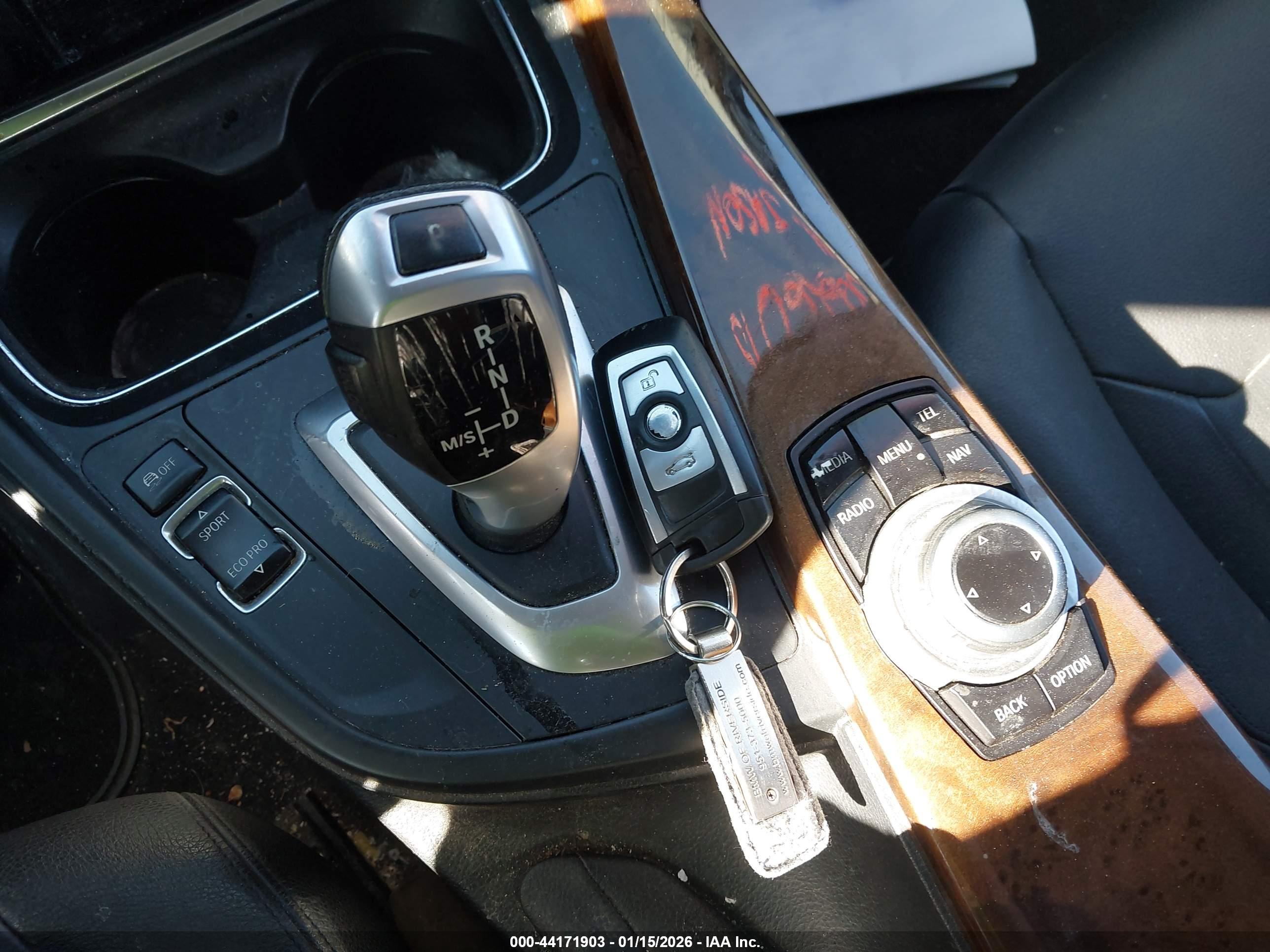 BMW 328I image 11