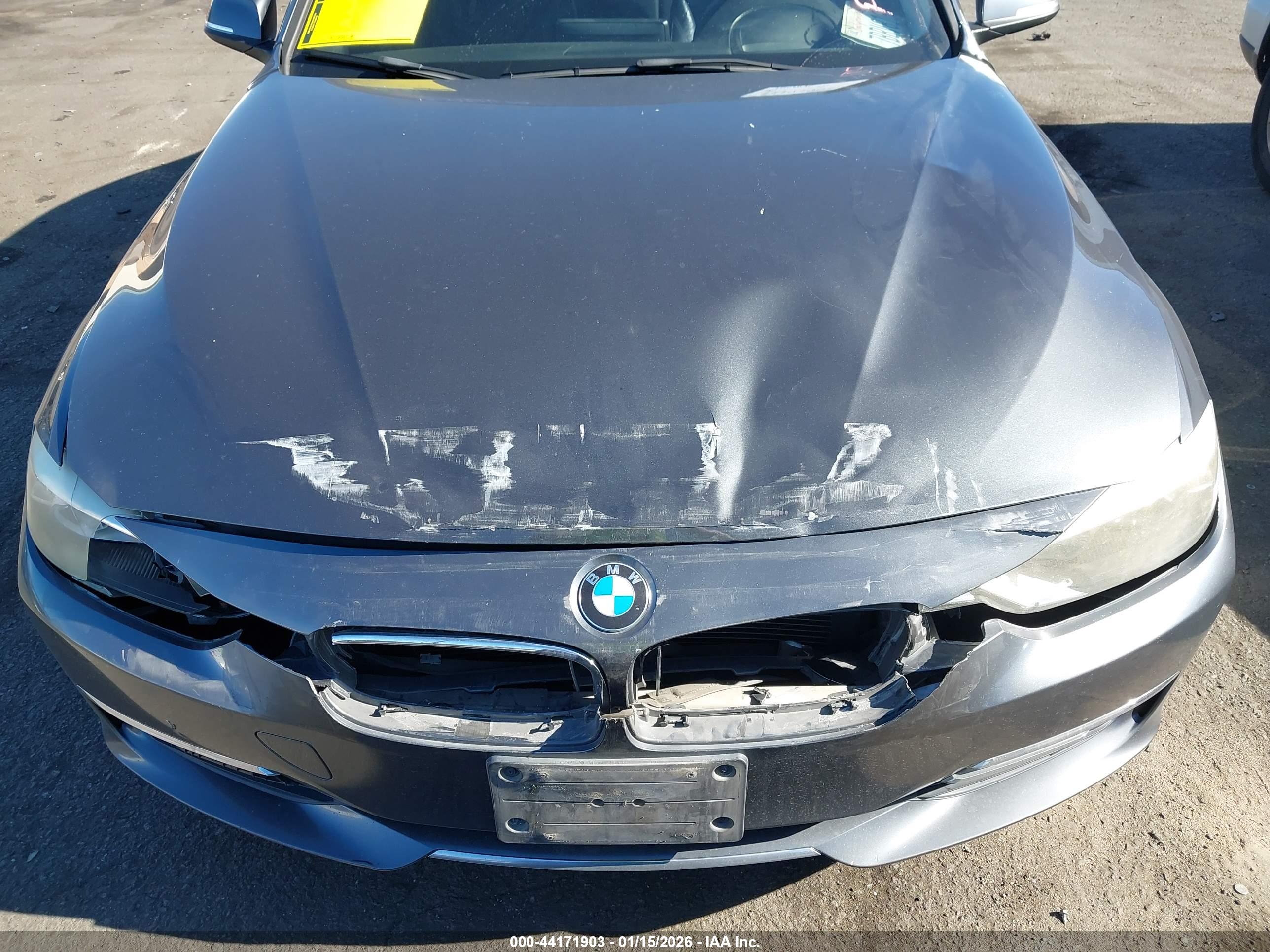 BMW 328I image 6