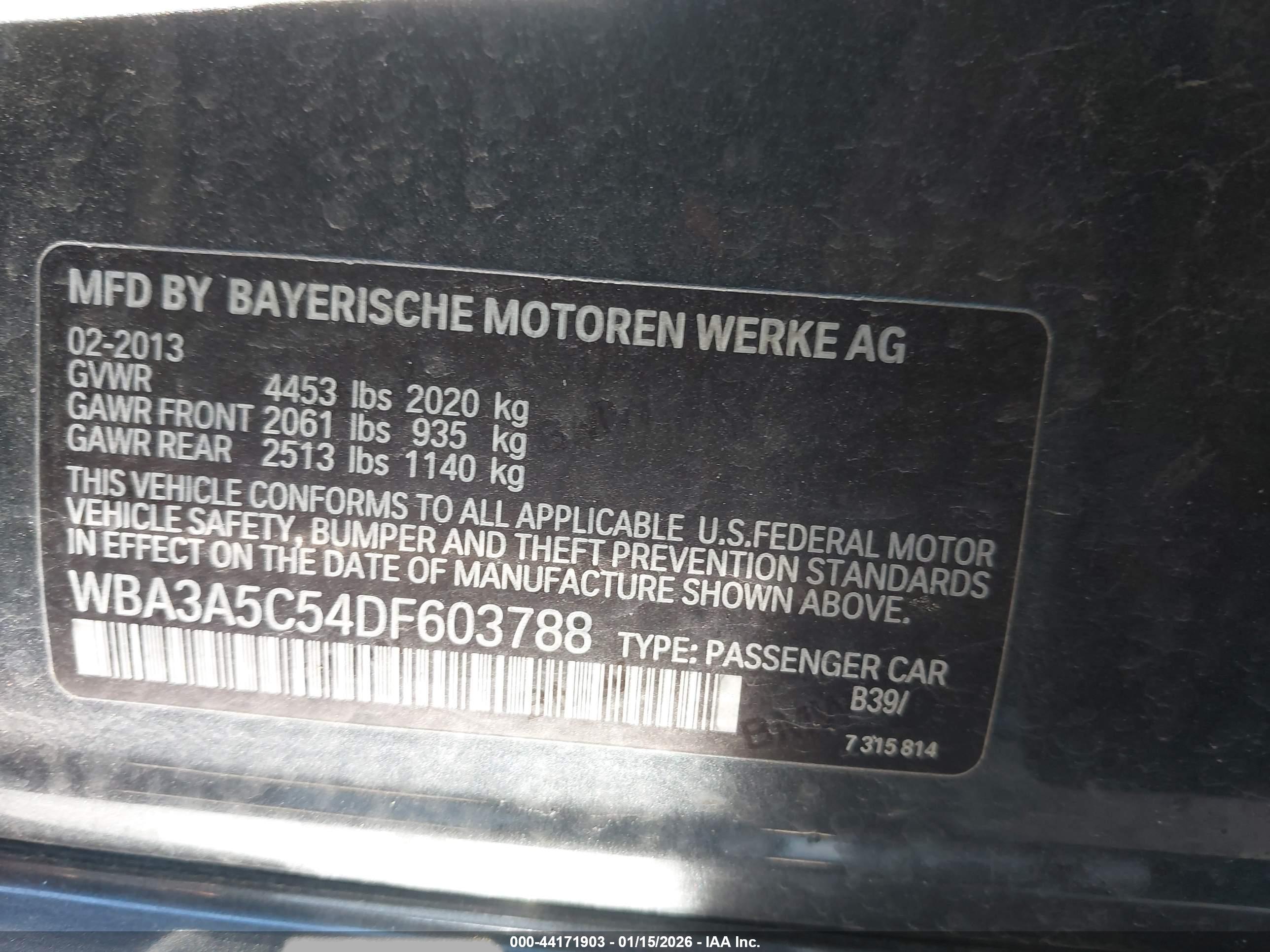 BMW 328I image 9