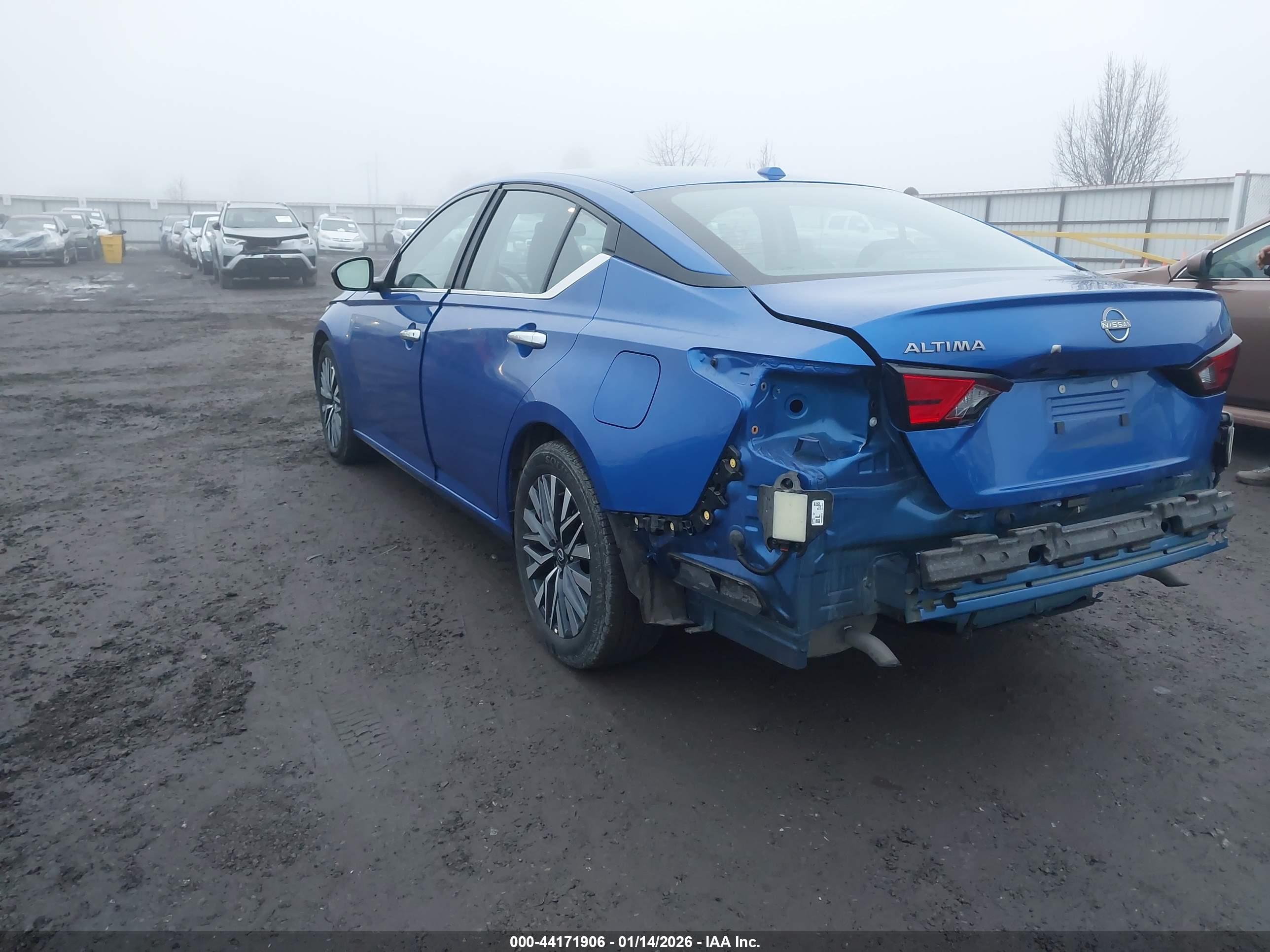 NISSAN ALTIMA image 3