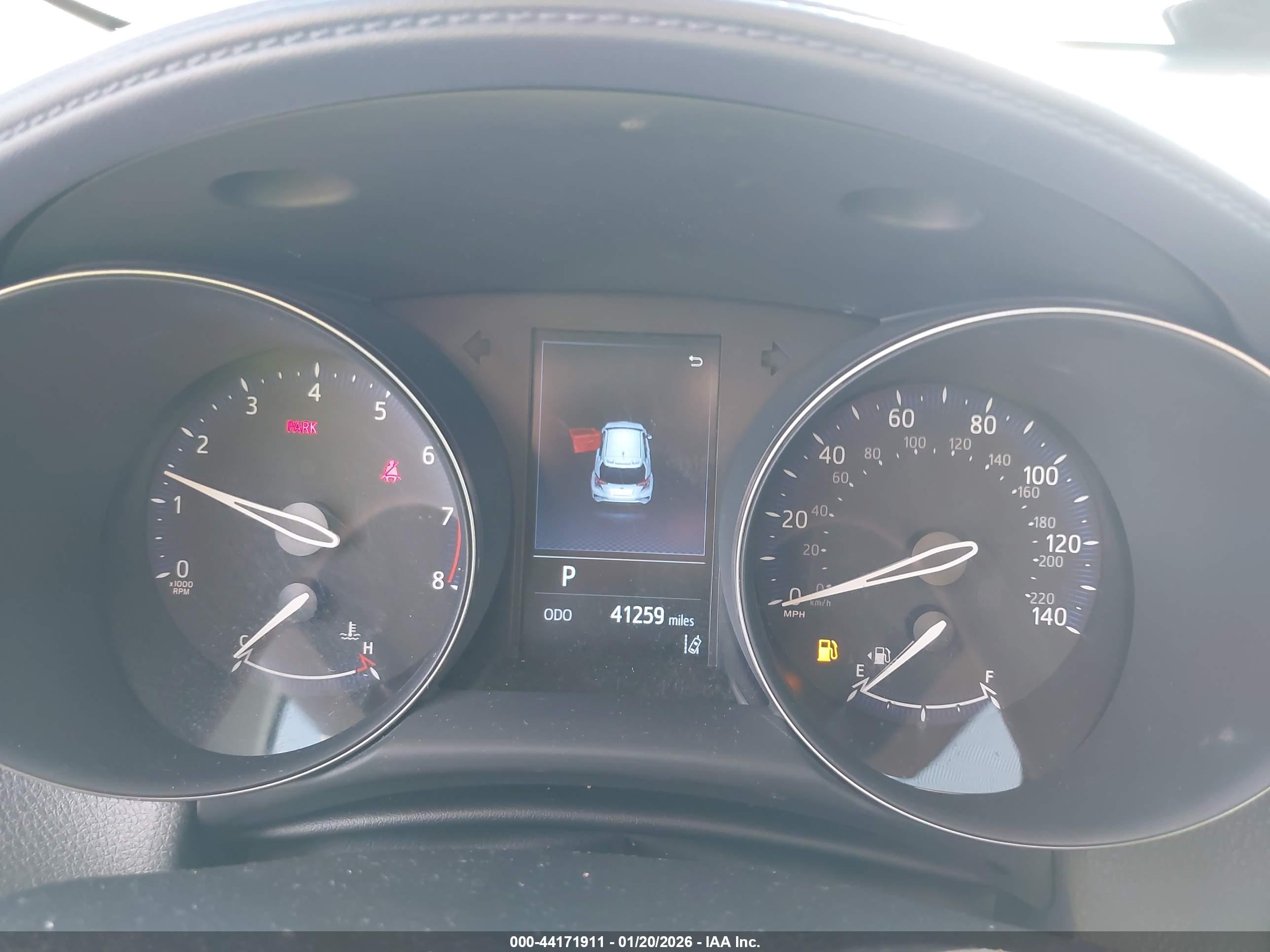 TOYOTA C-HR image 7