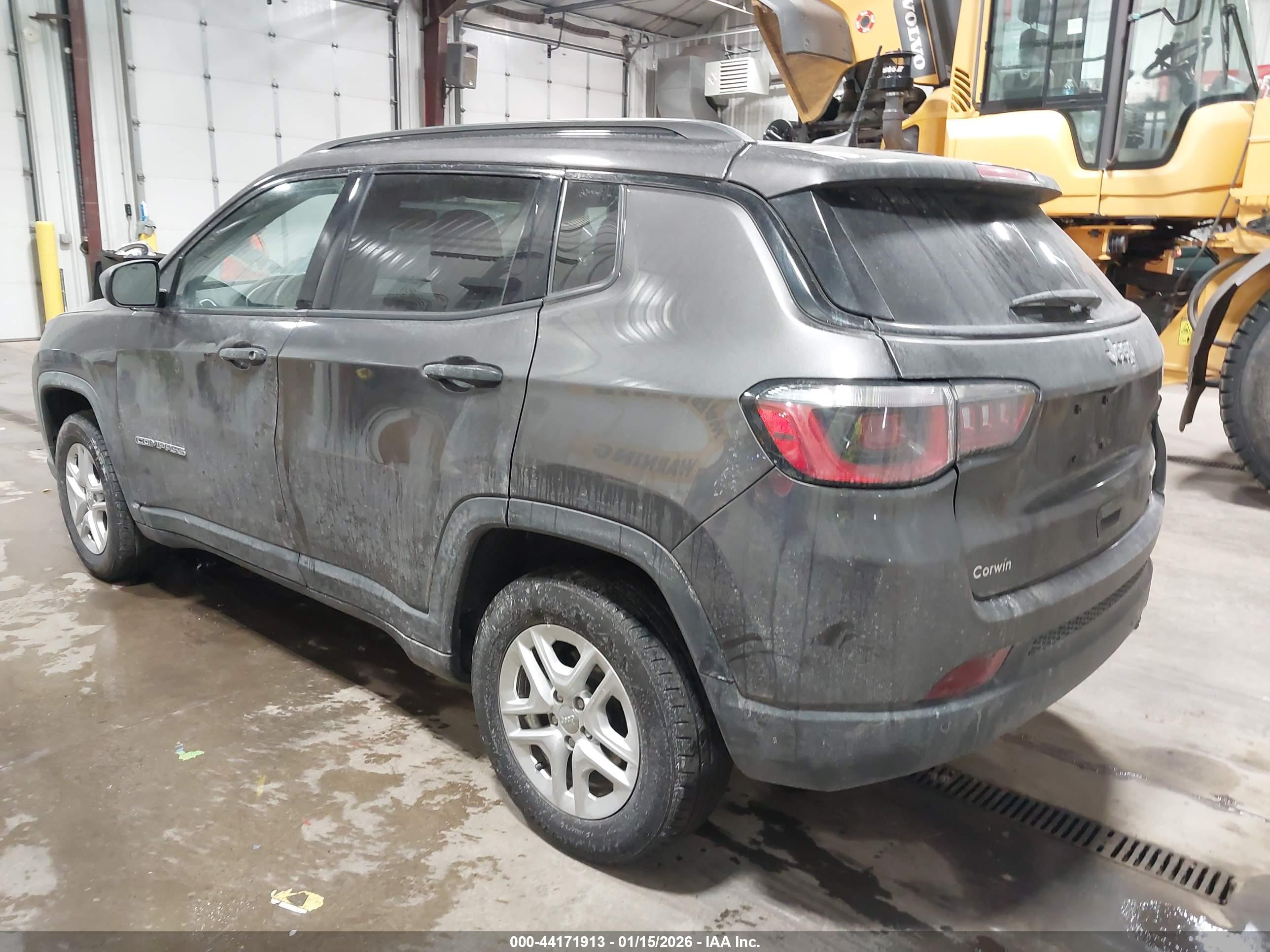JEEP COMPASS image 3