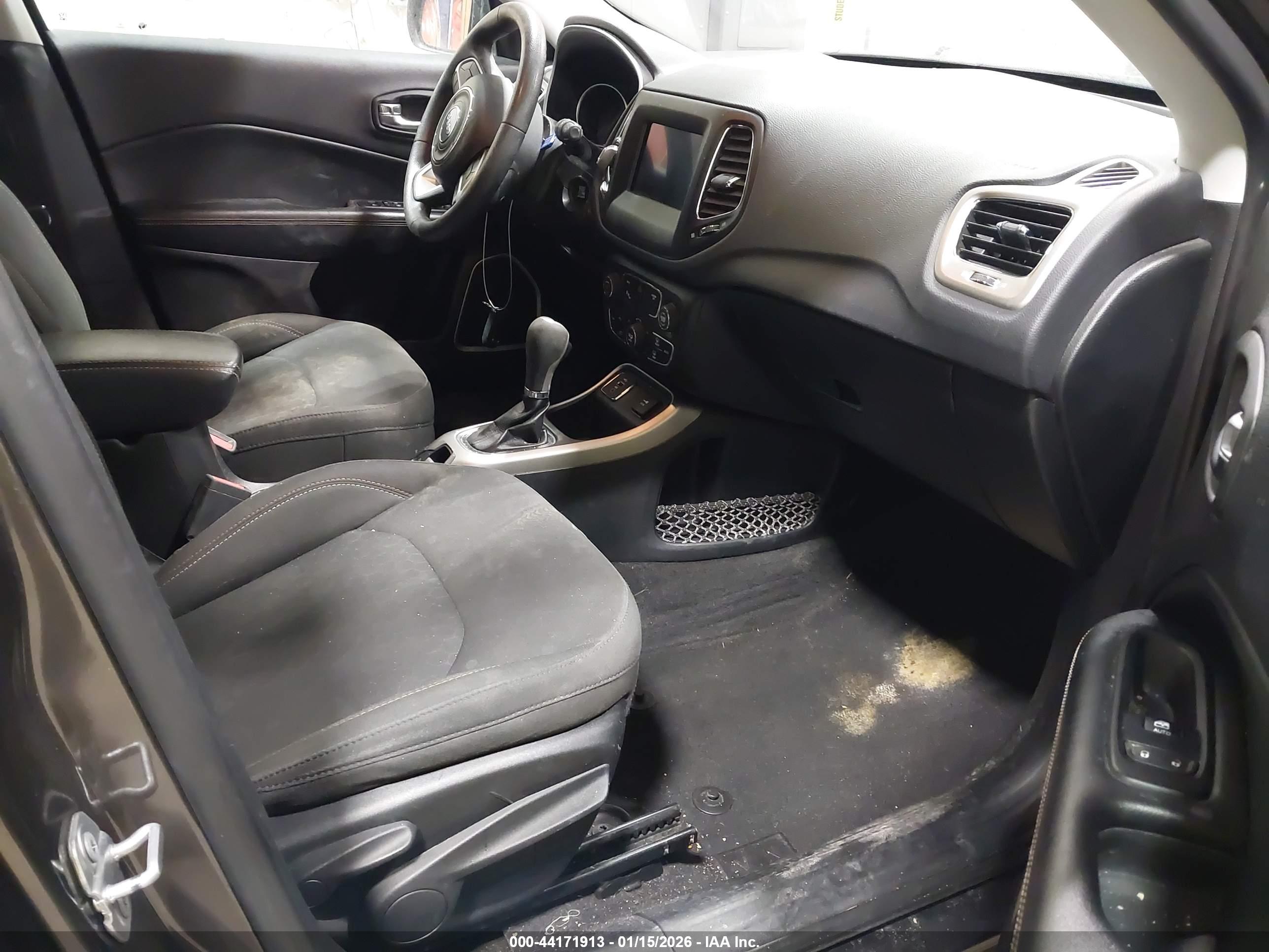 JEEP COMPASS image 5