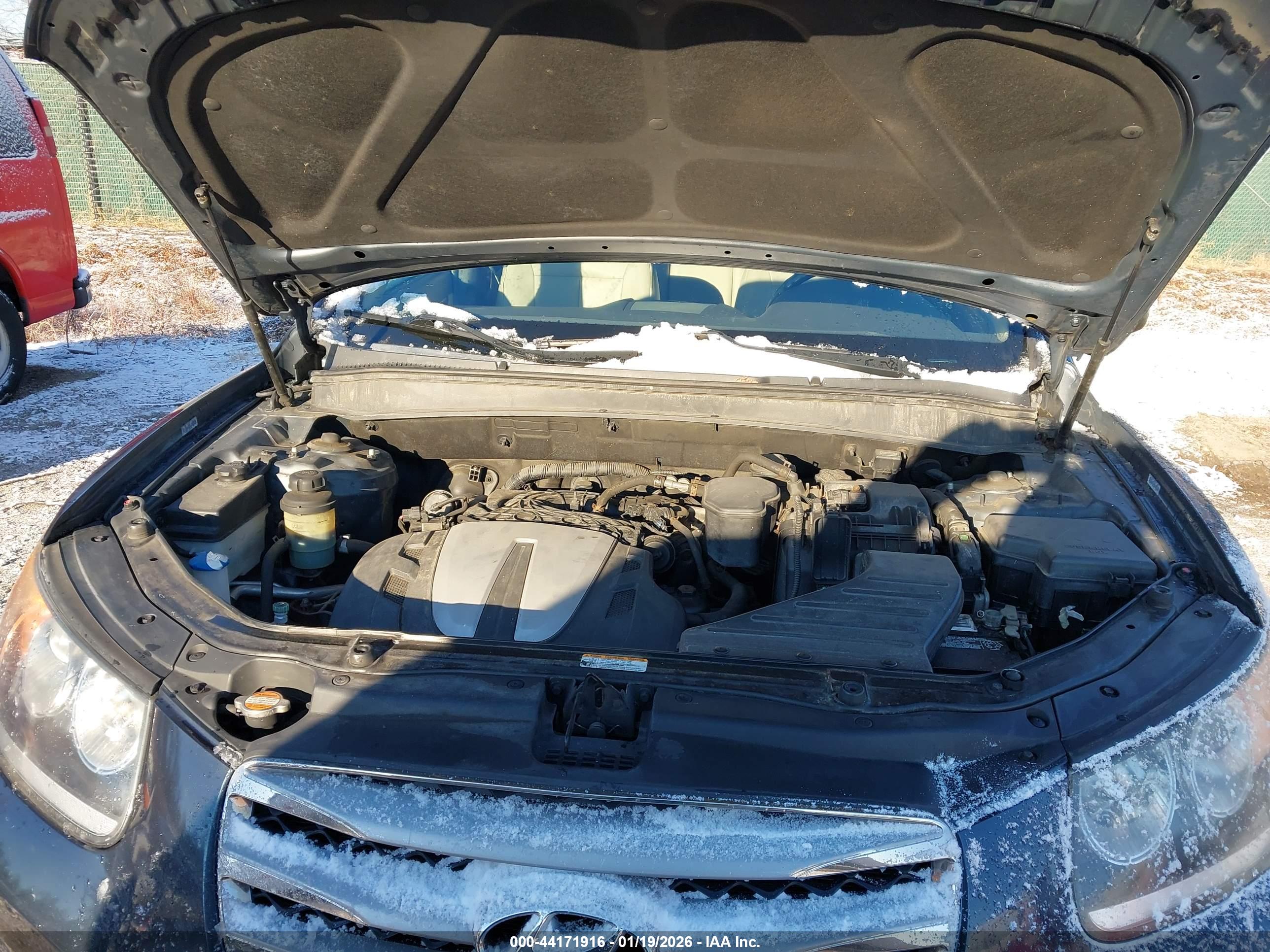 HYUNDAI SANTA image 10