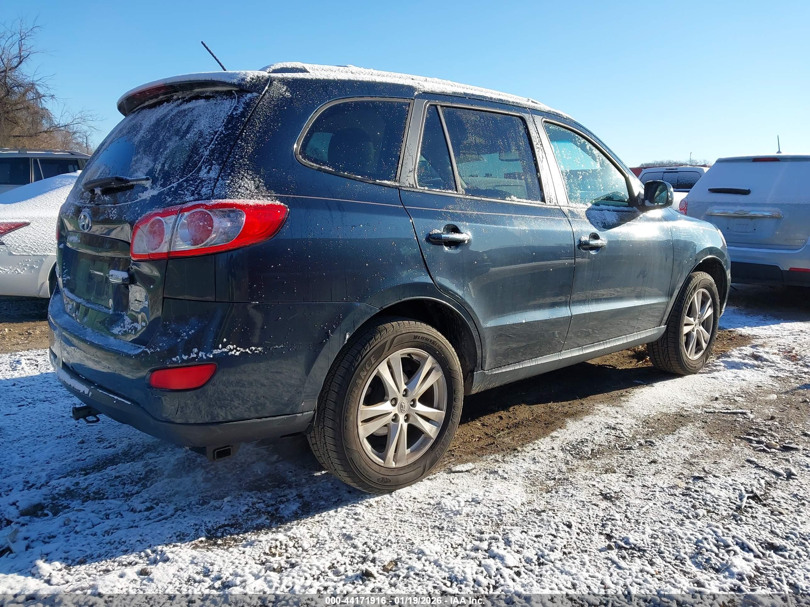 HYUNDAI SANTA image 4