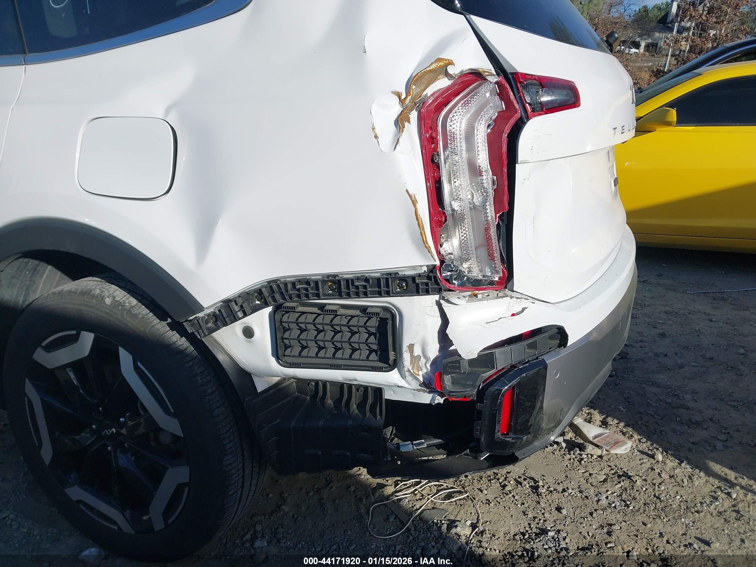 KIA TELLURIDE image 6