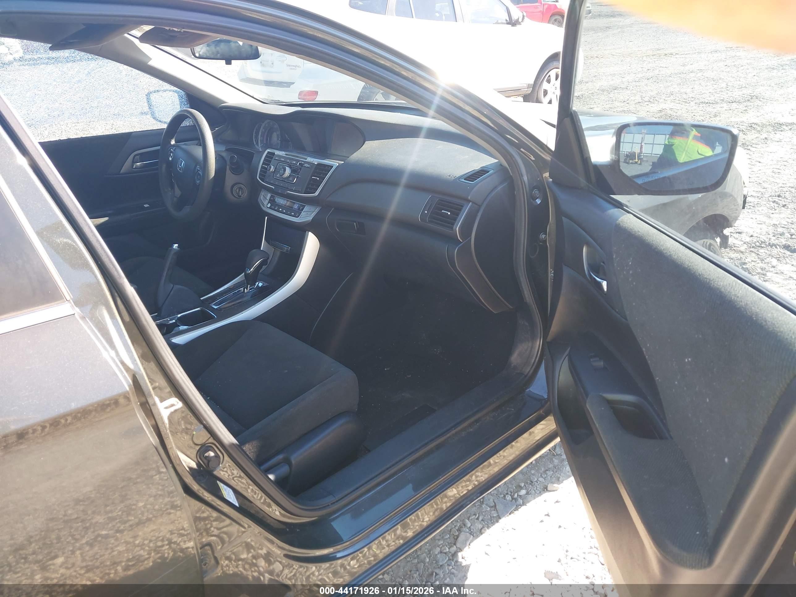 HONDA ACCORD image 5