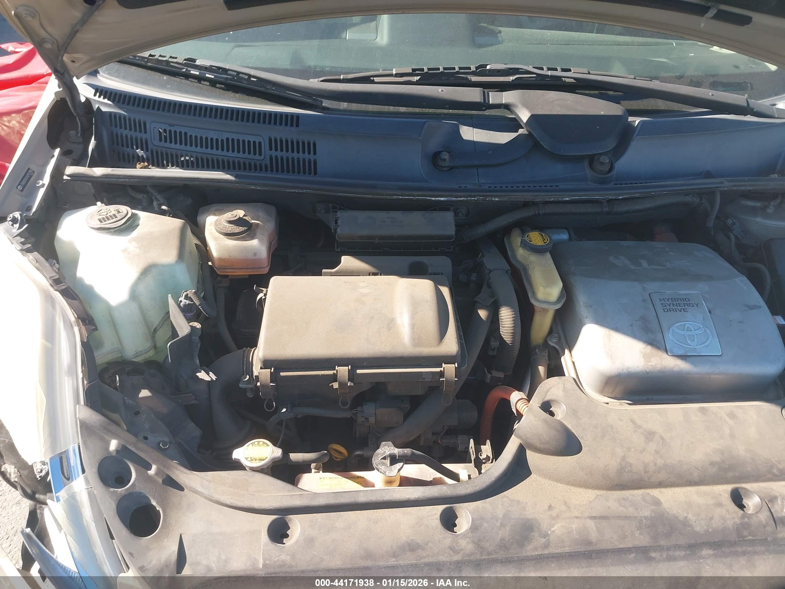 TOYOTA PRIUS image 10