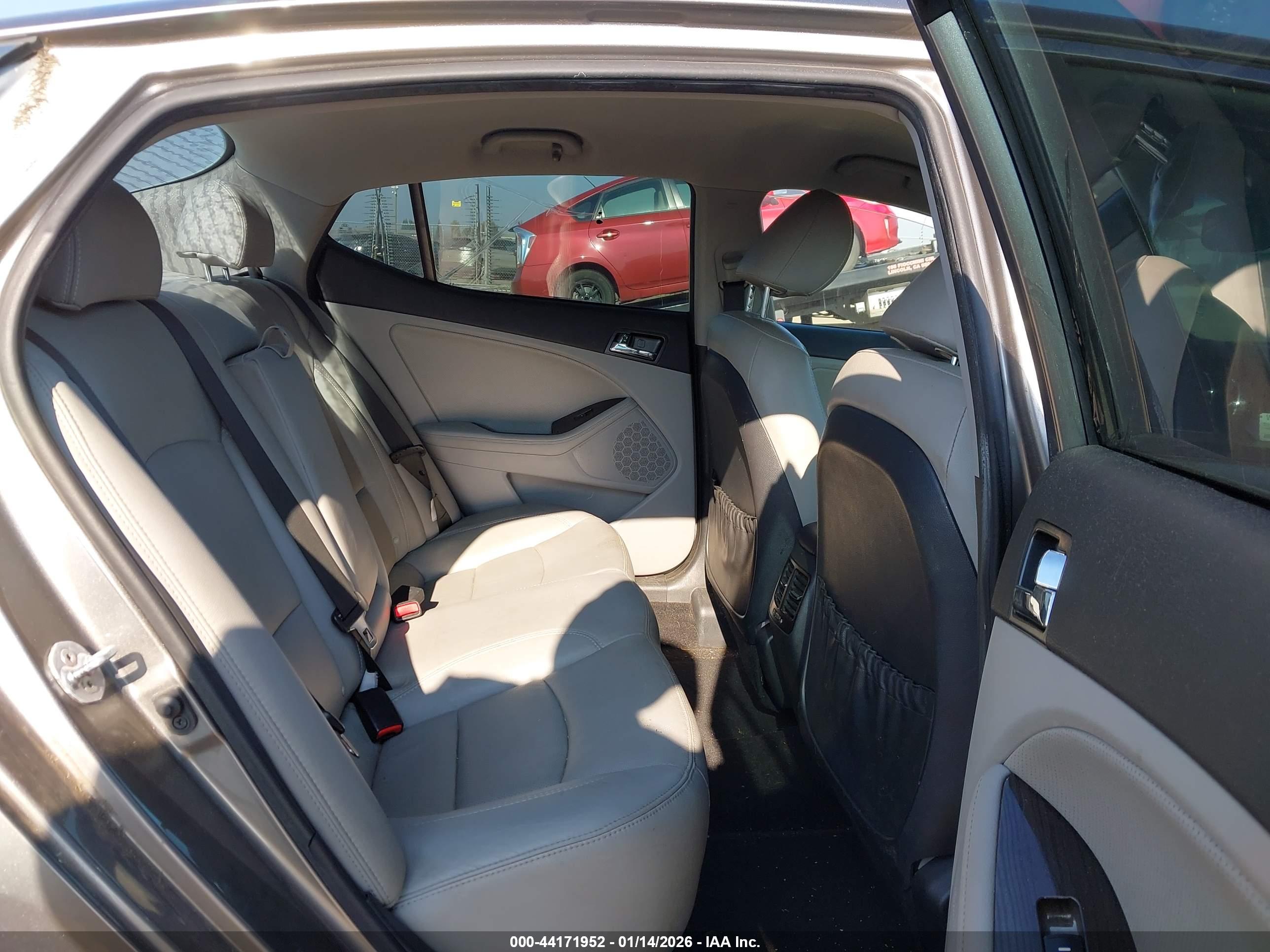 KIA OPTIMA image 8