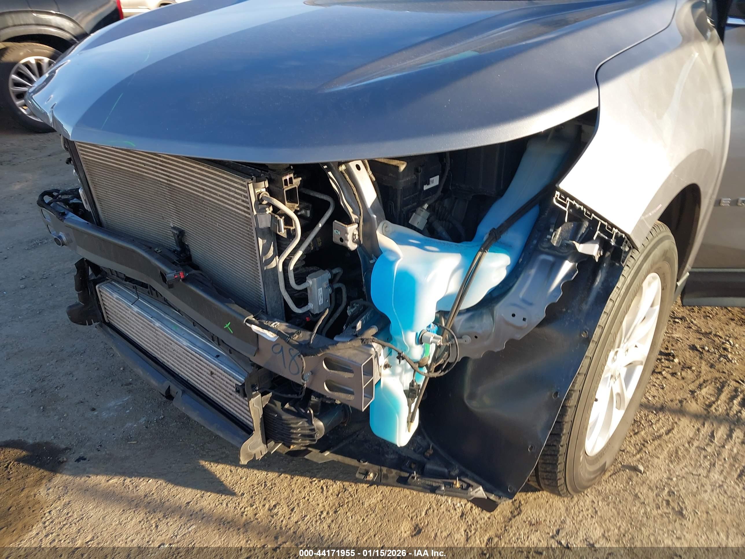 CHEVROLET EQUINOX image 6
