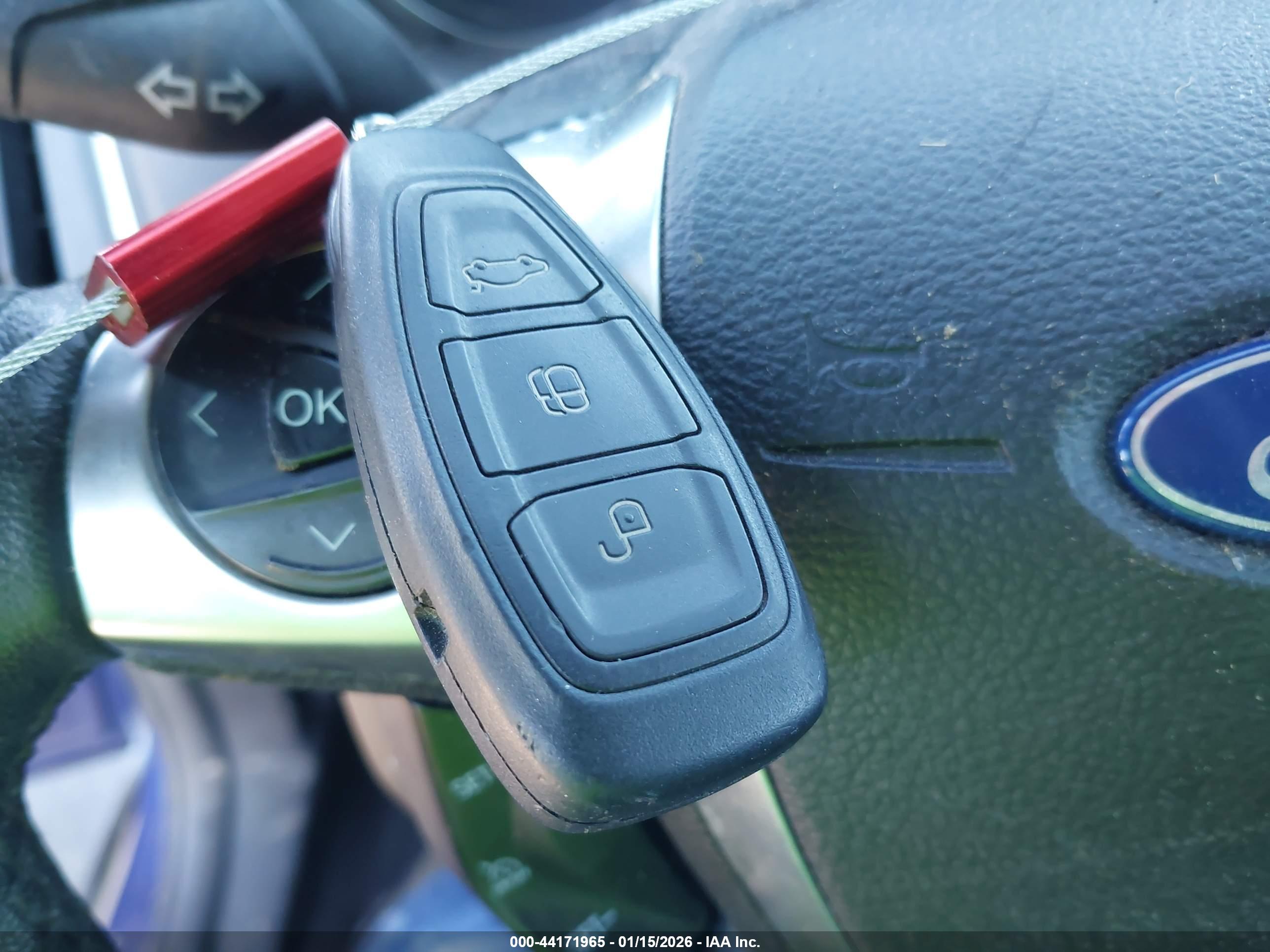 FORD FOCUS image 11