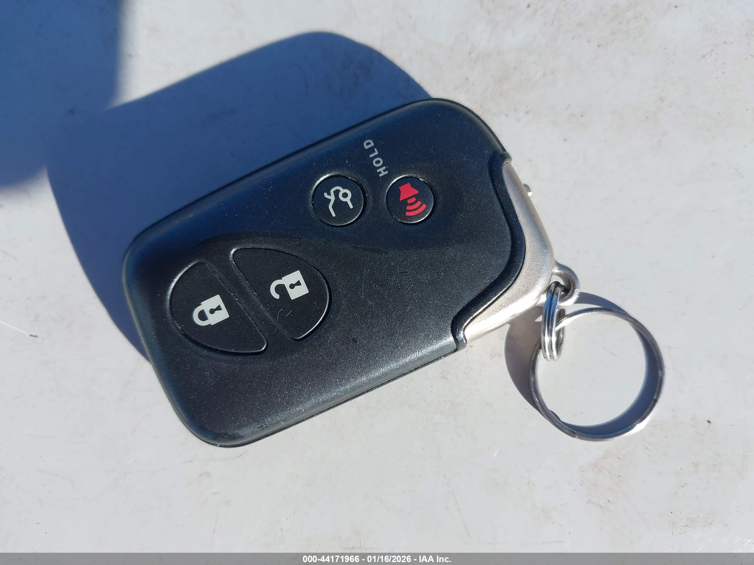 LEXUS ES image 11