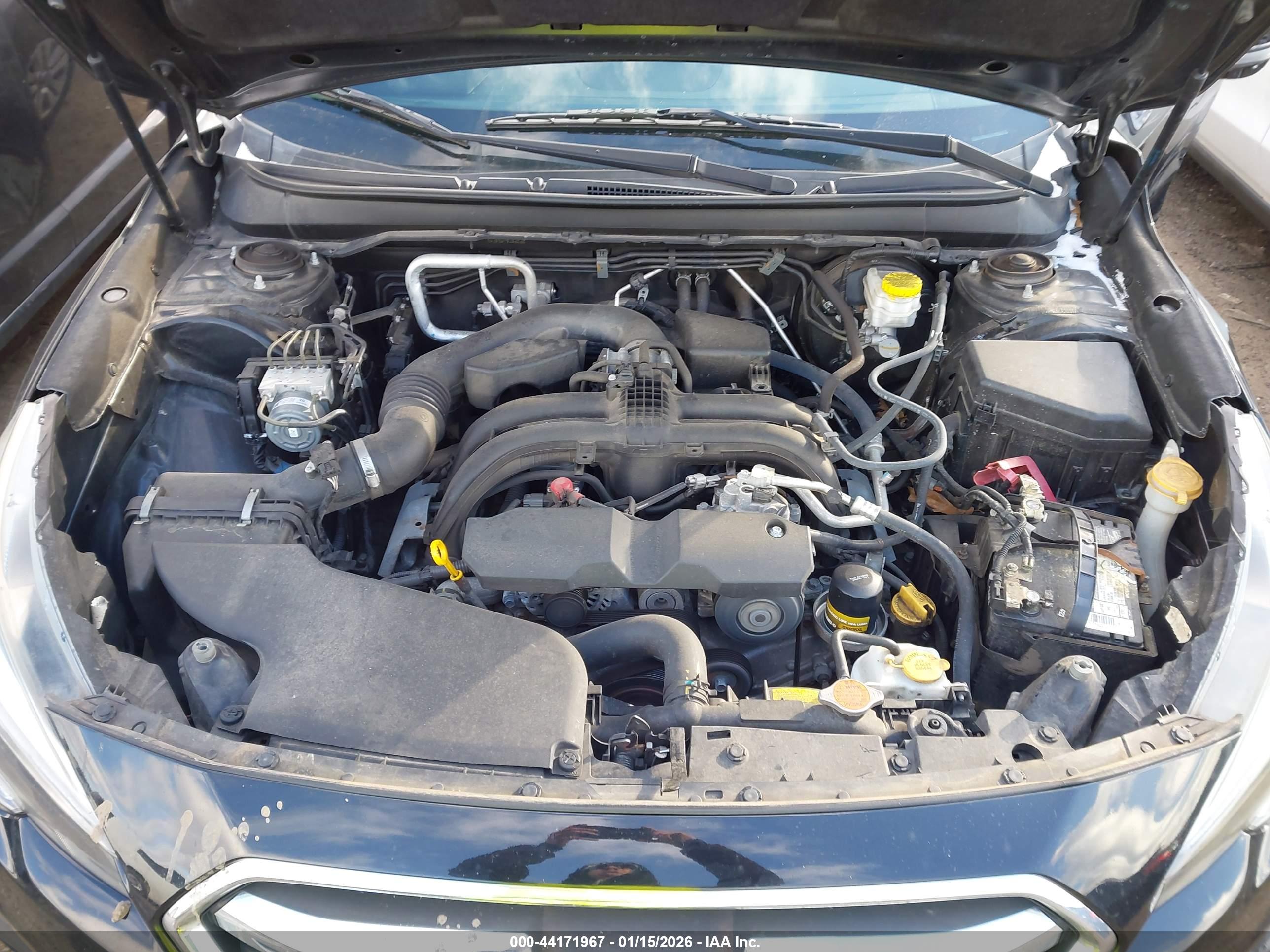 SUBARU OUTBACK image 10