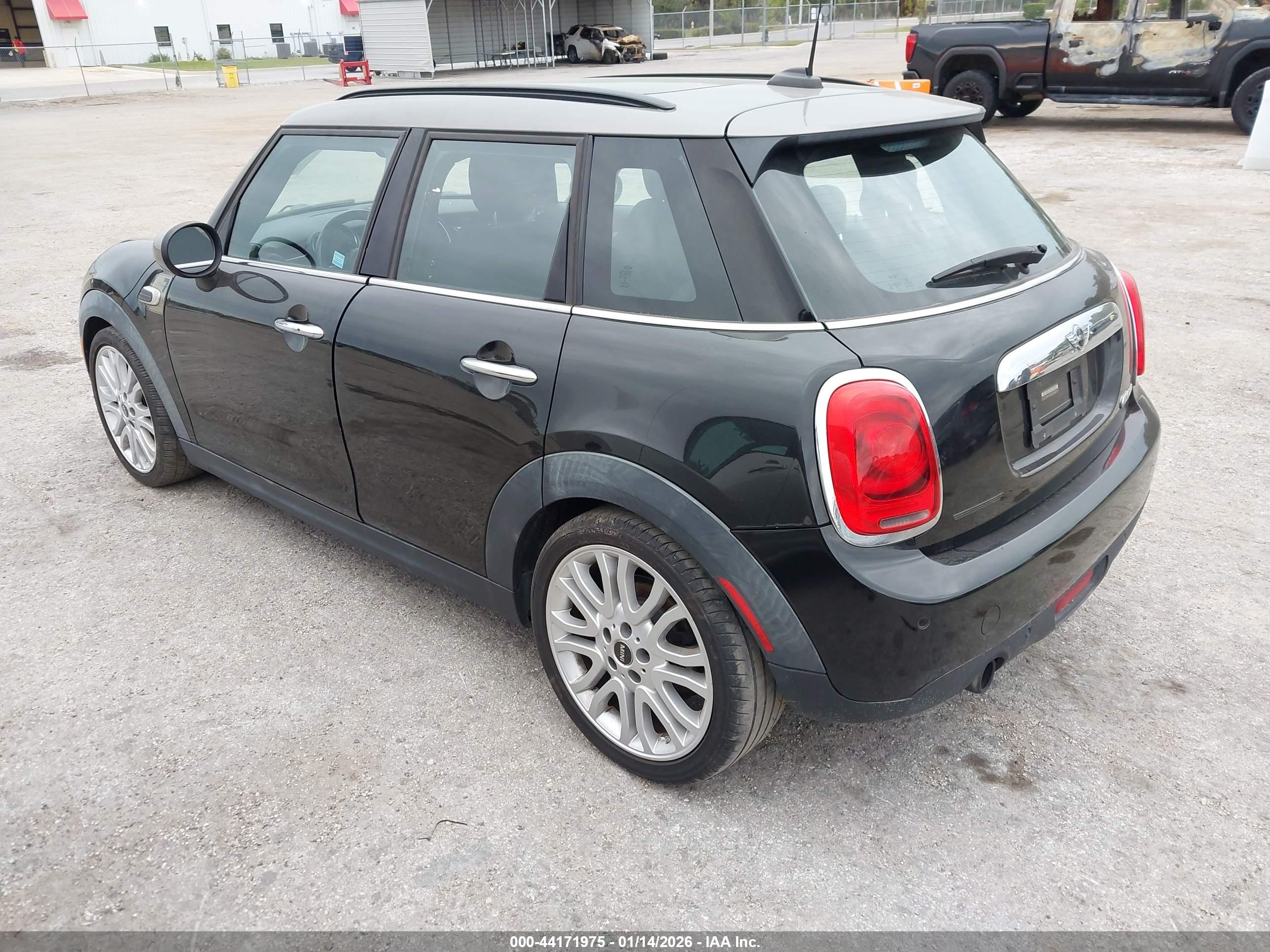 MINI HARDTOP image 3