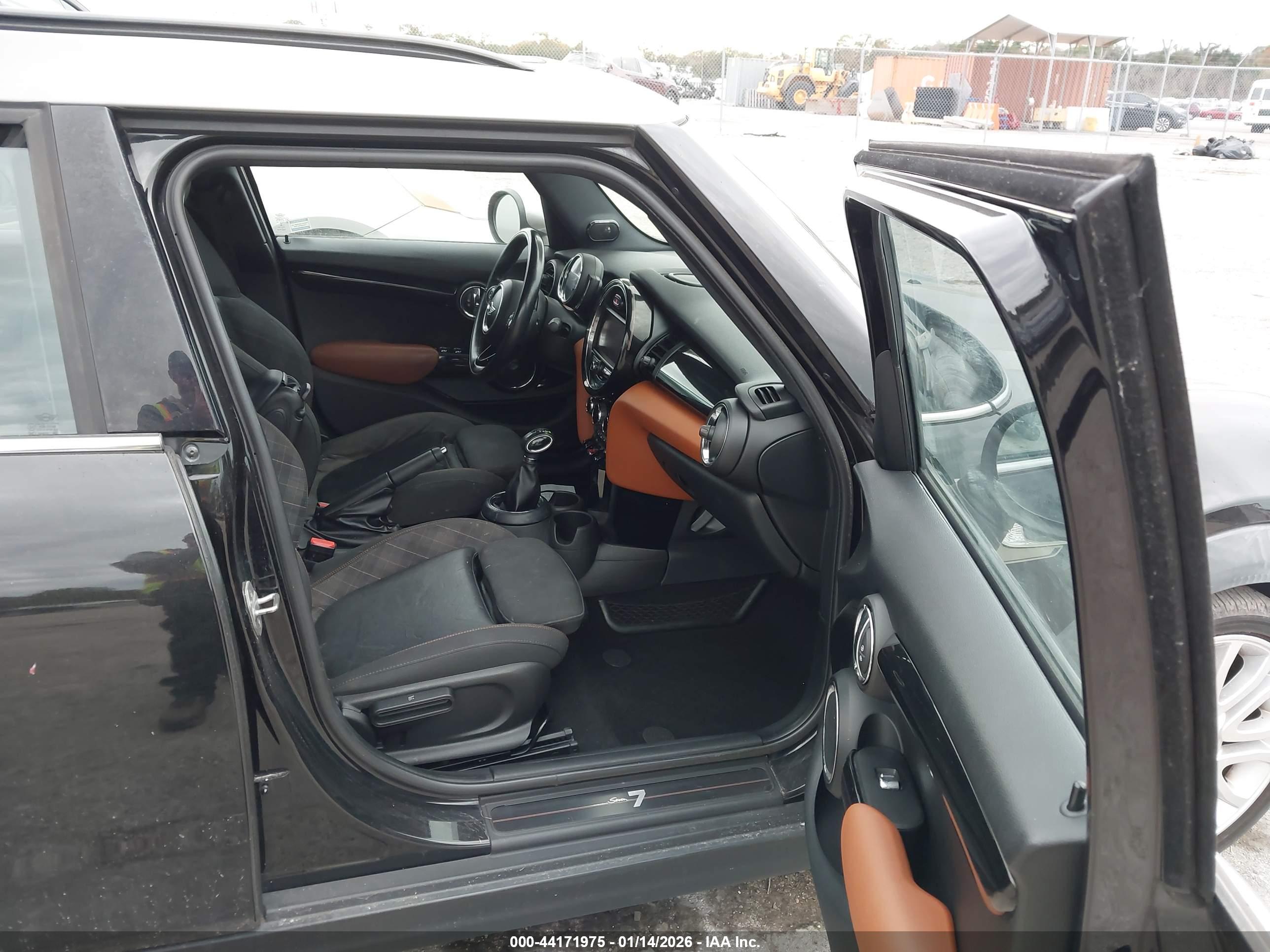 MINI HARDTOP image 5