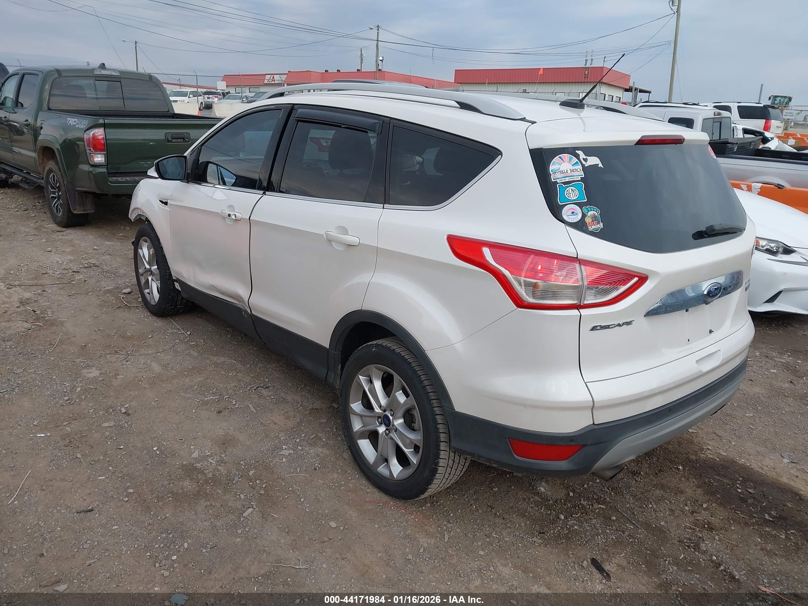 FORD ESCAPE image 3