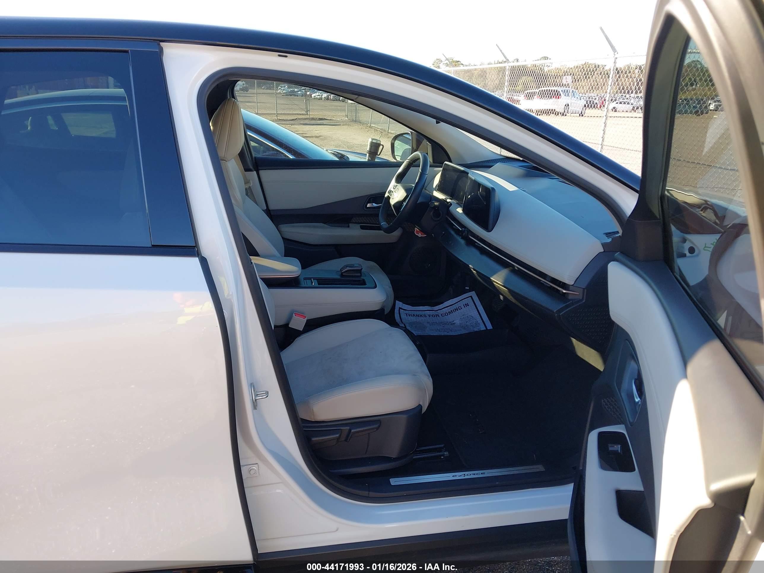 NISSAN ARIYA image 5