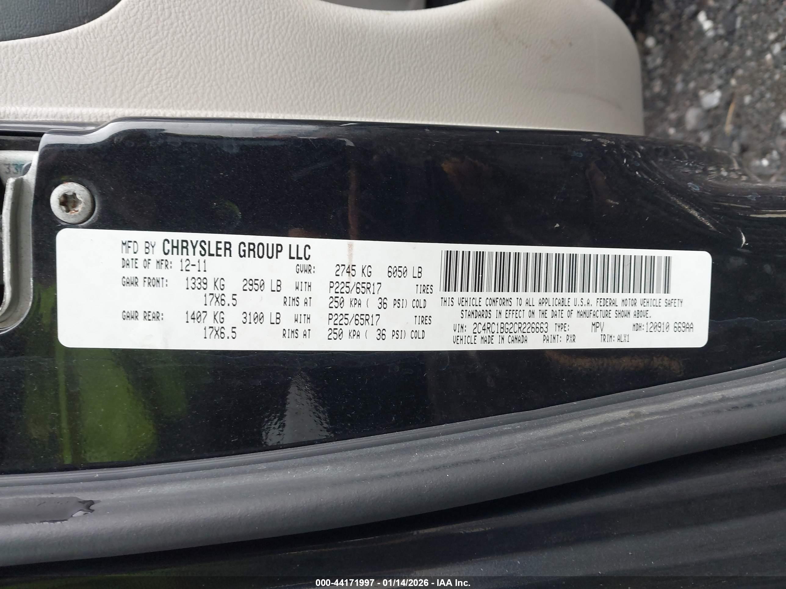 CHRYSLER TOWN image 9