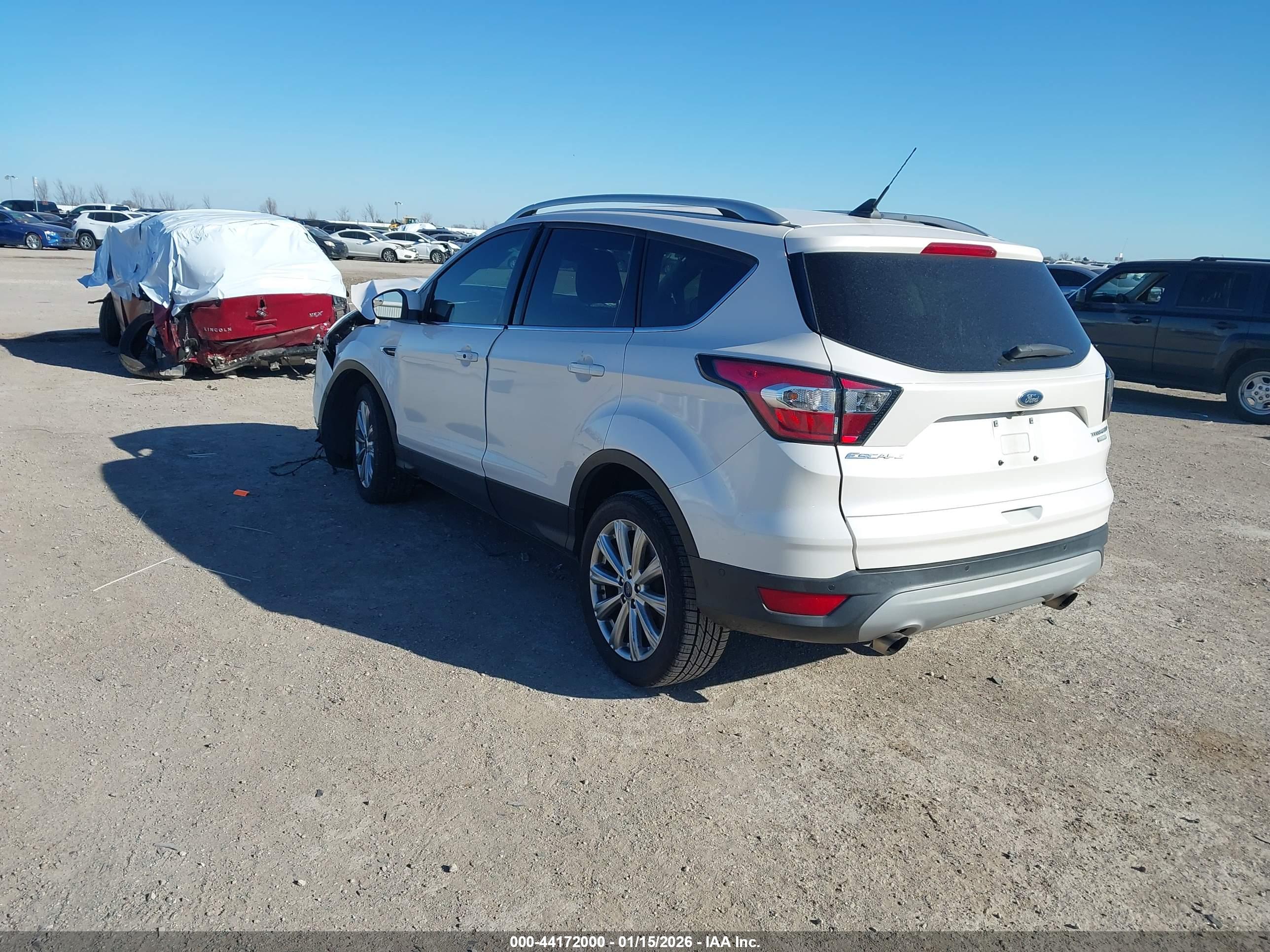 FORD ESCAPE image 3