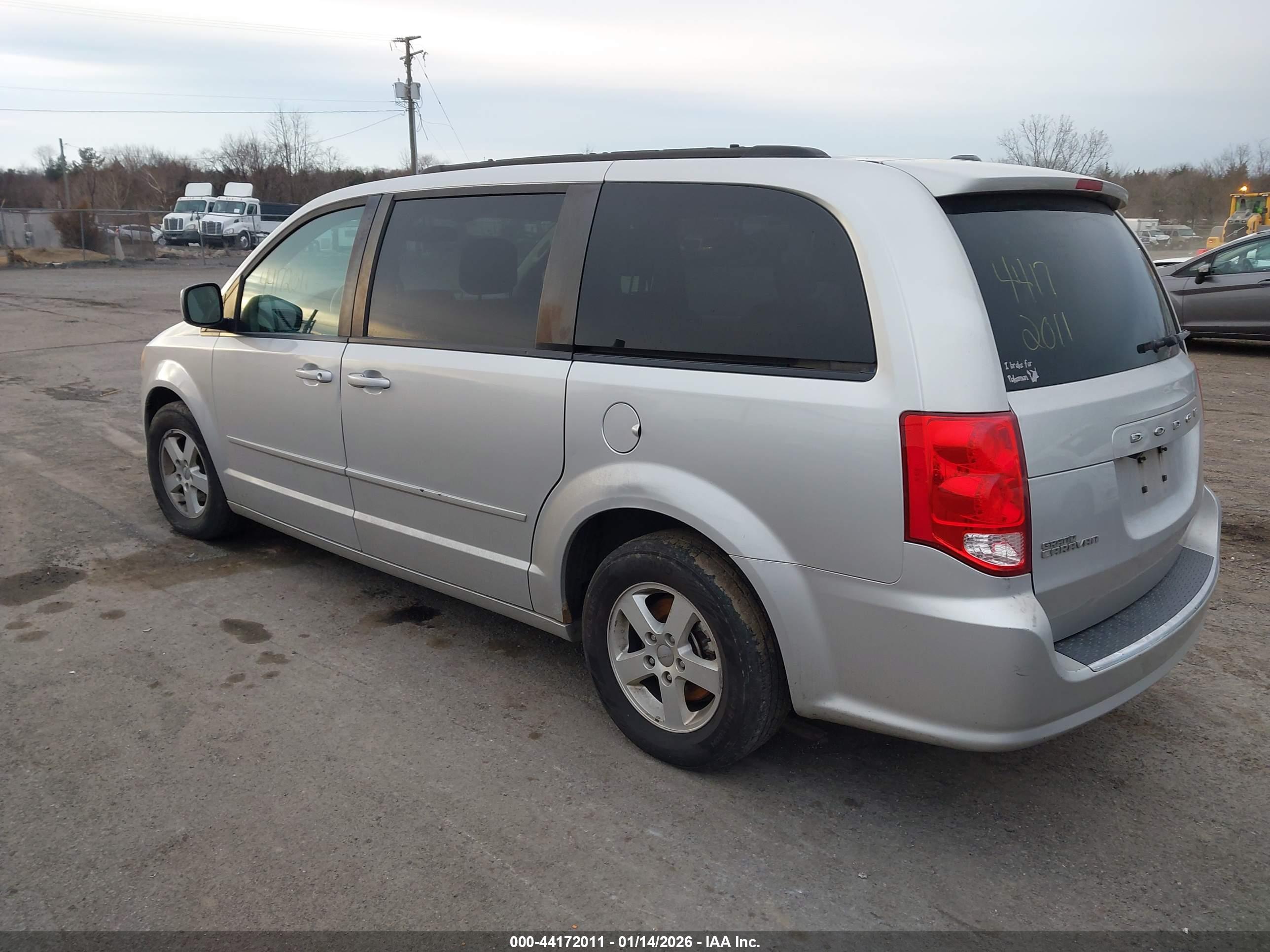 DODGE GRAND image 3