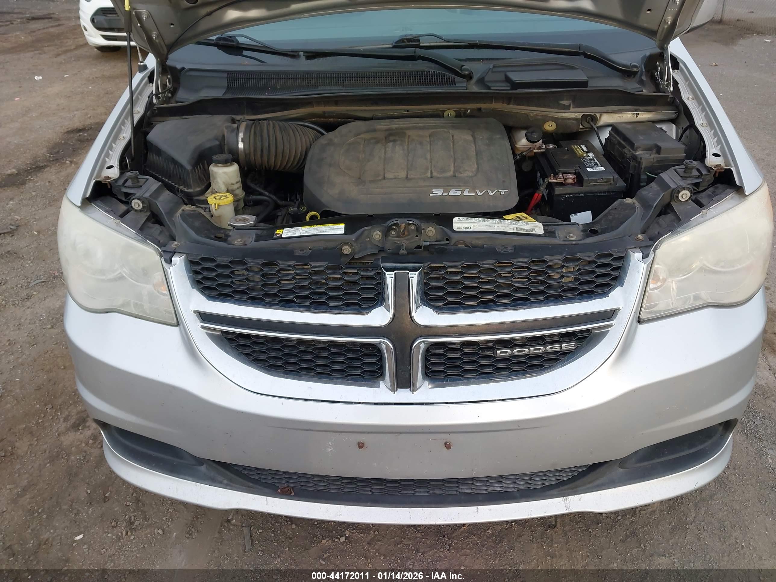 DODGE GRAND image 6