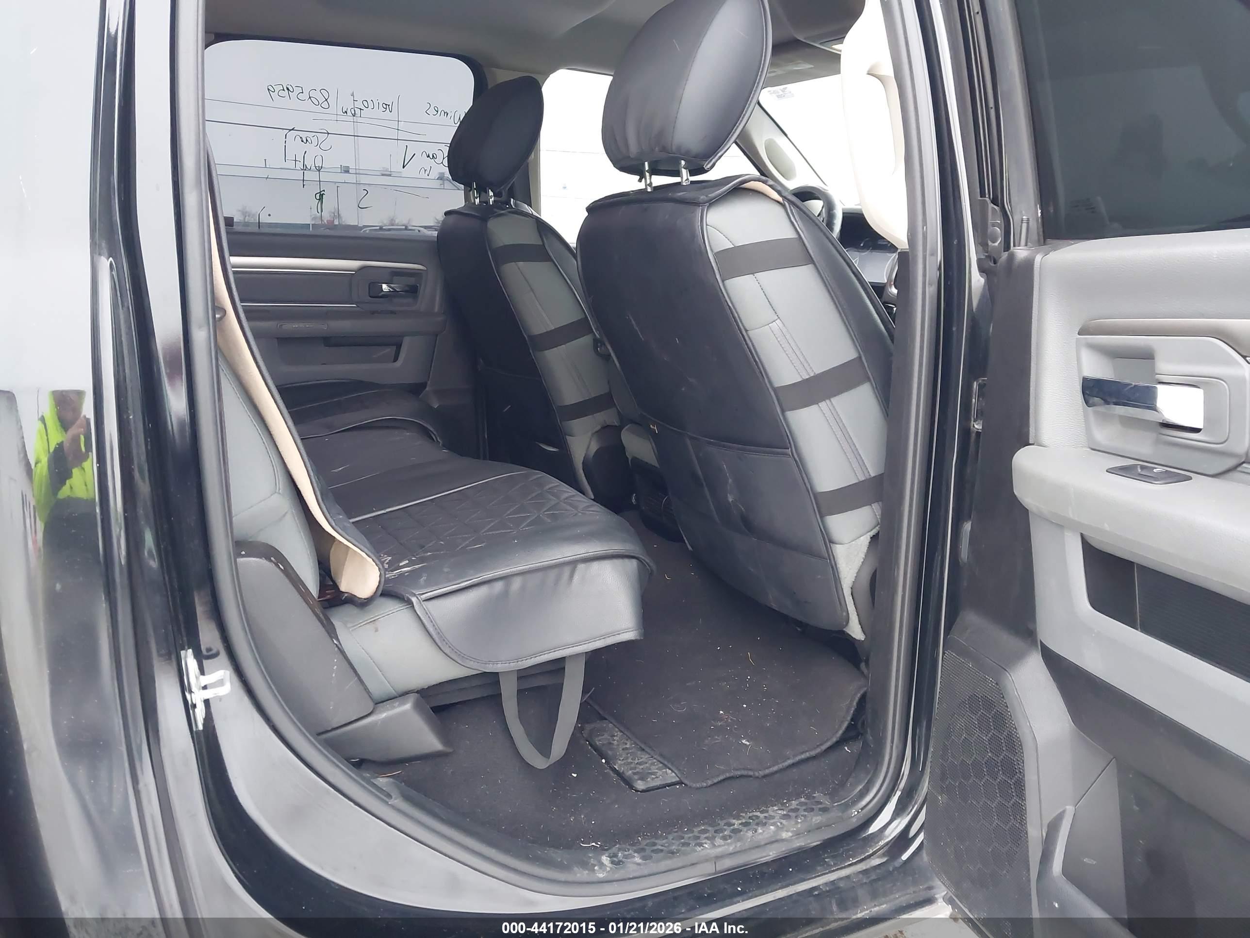 RAM 1500 image 8
