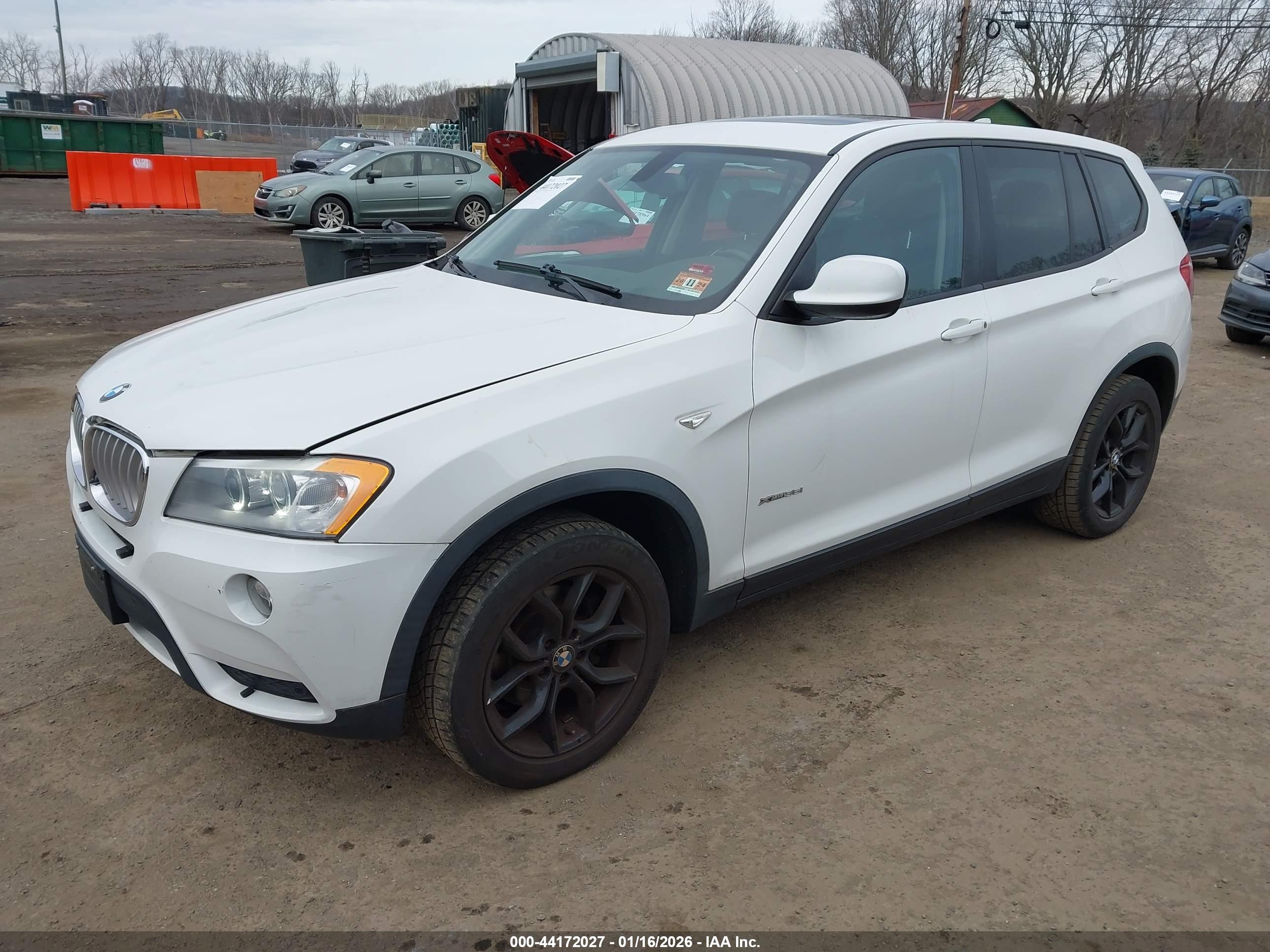 BMW X3 image 2
