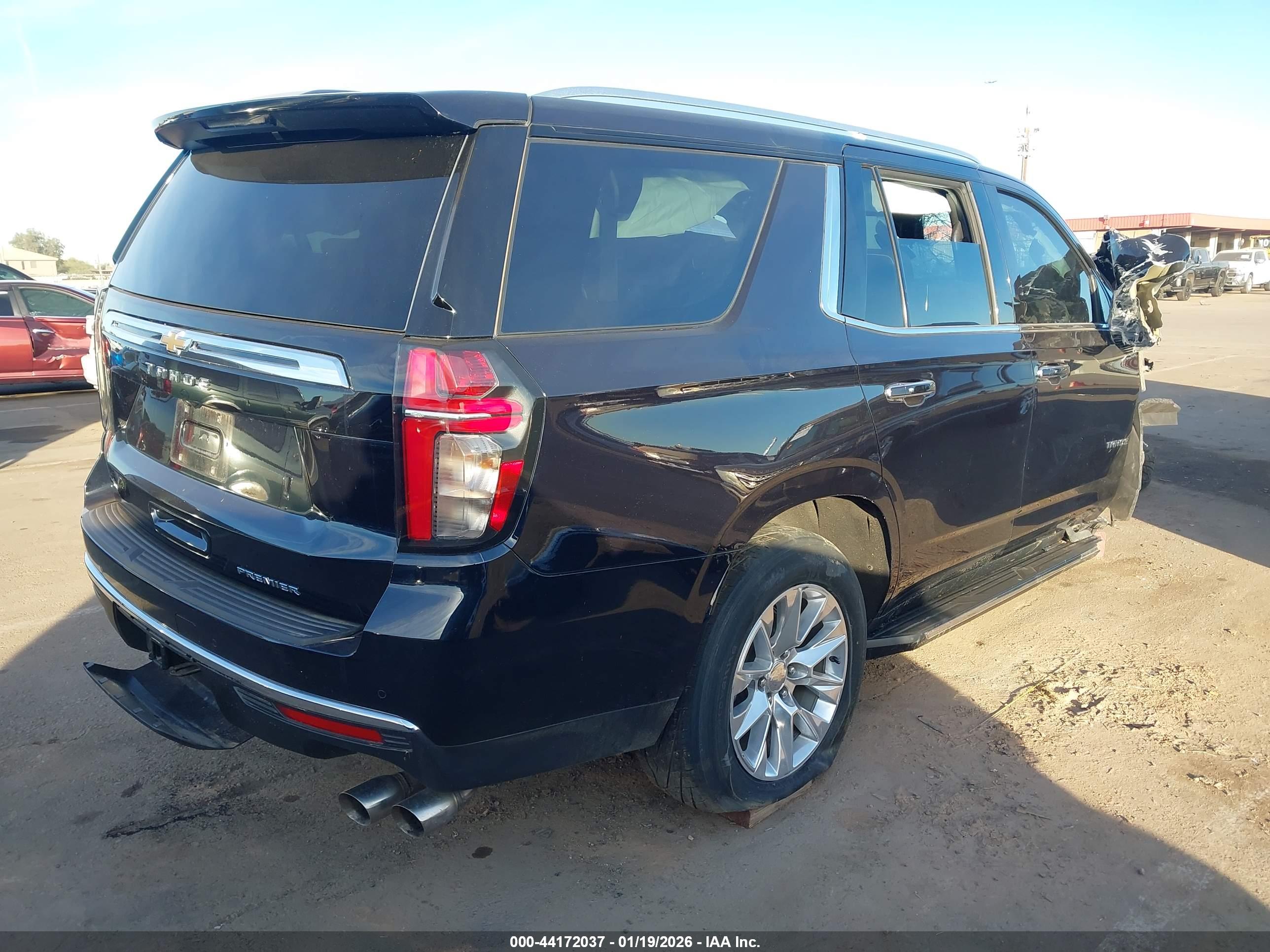 CHEVROLET TAHOE image 4