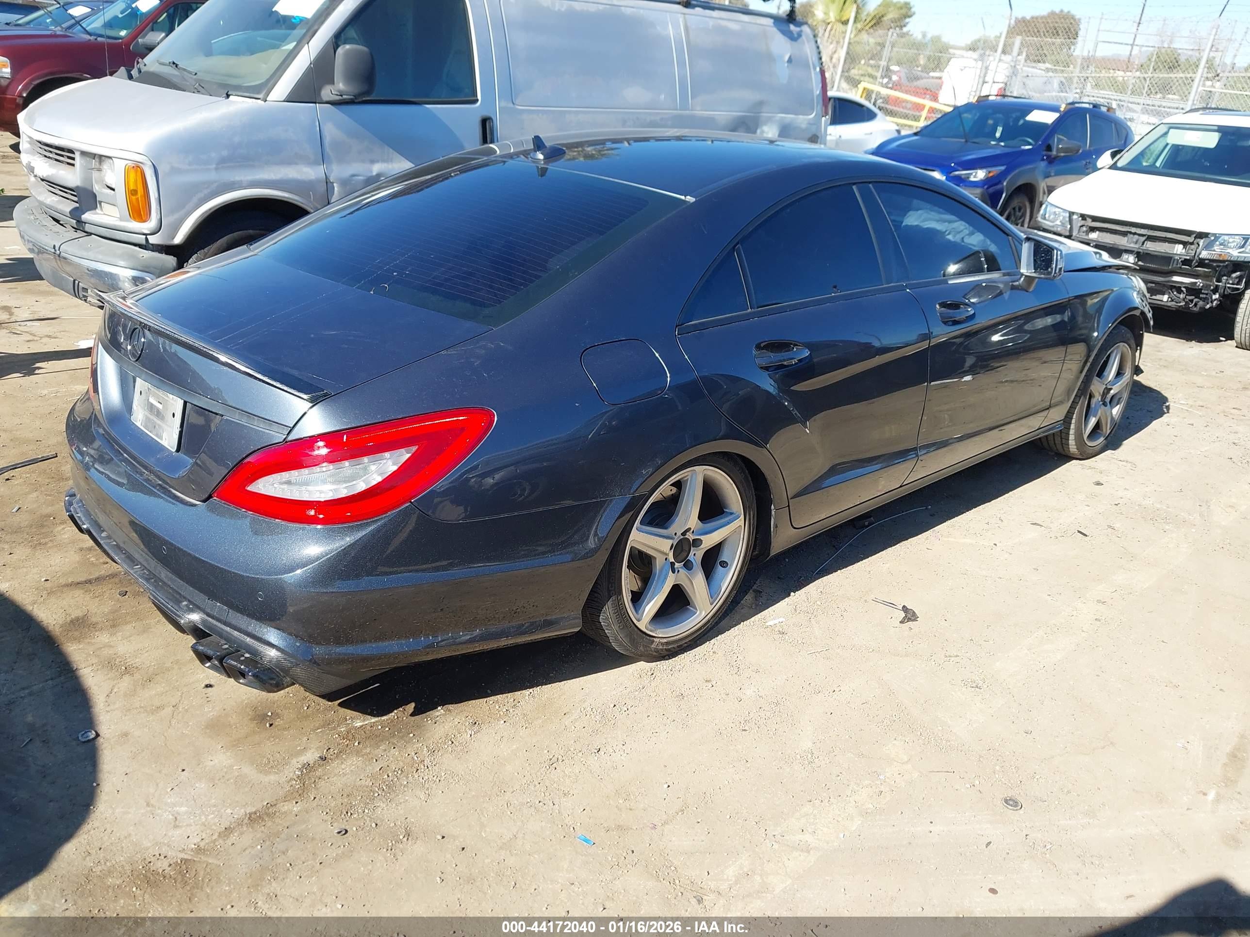 MERCEDES-BENZ CLS image 4