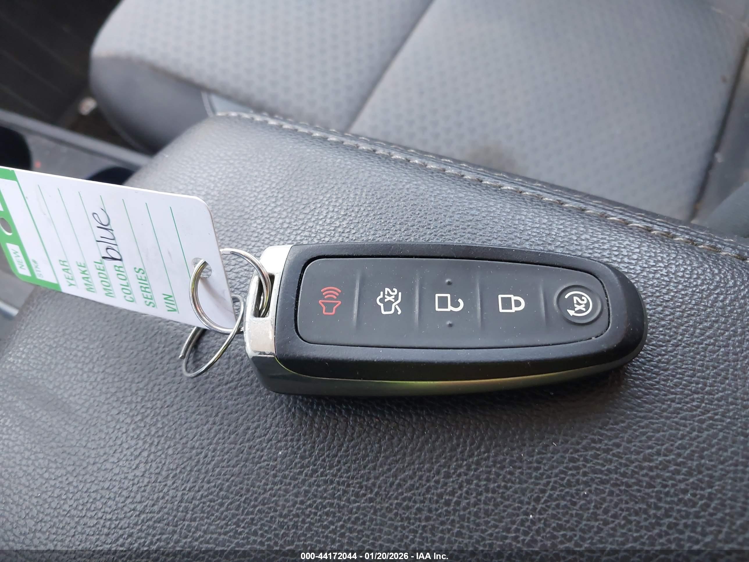 FORD ESCAPE image 11