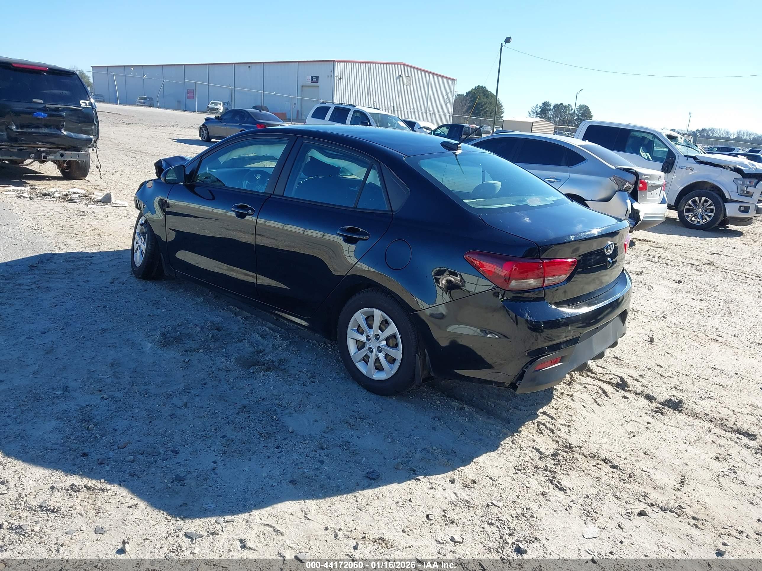 KIA RIO image 3