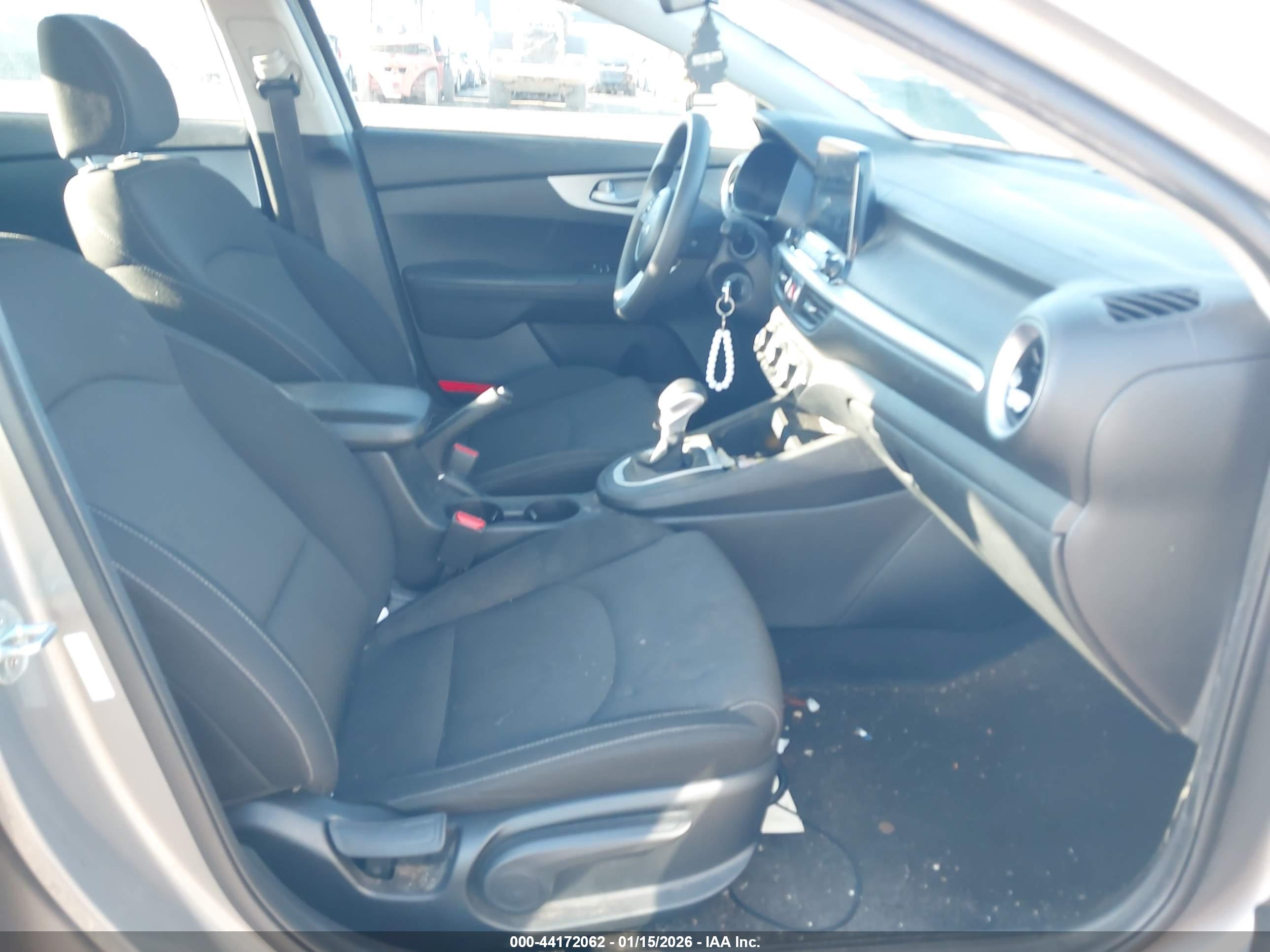 KIA FORTE image 5