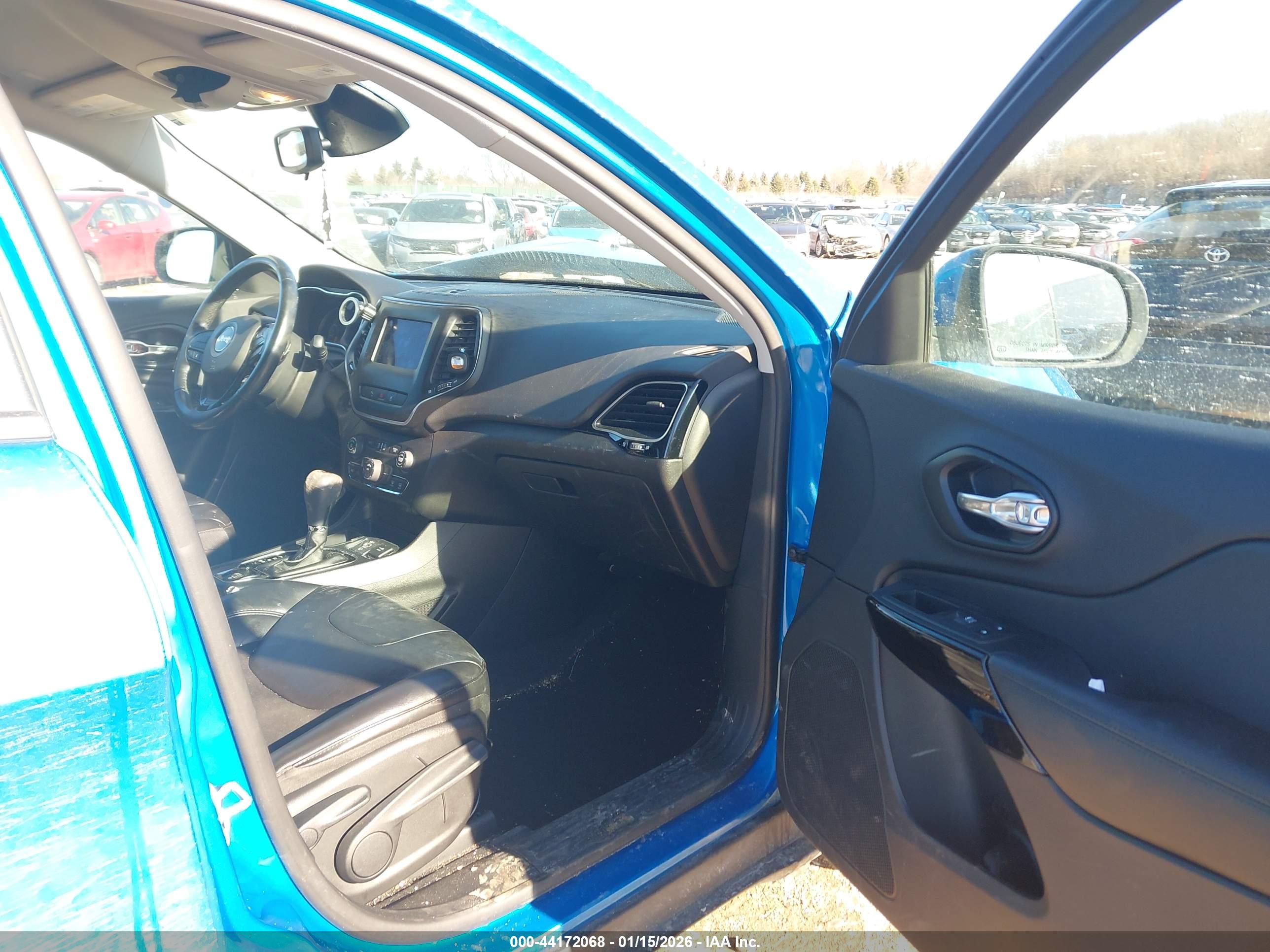 JEEP CHEROKEE image 5
