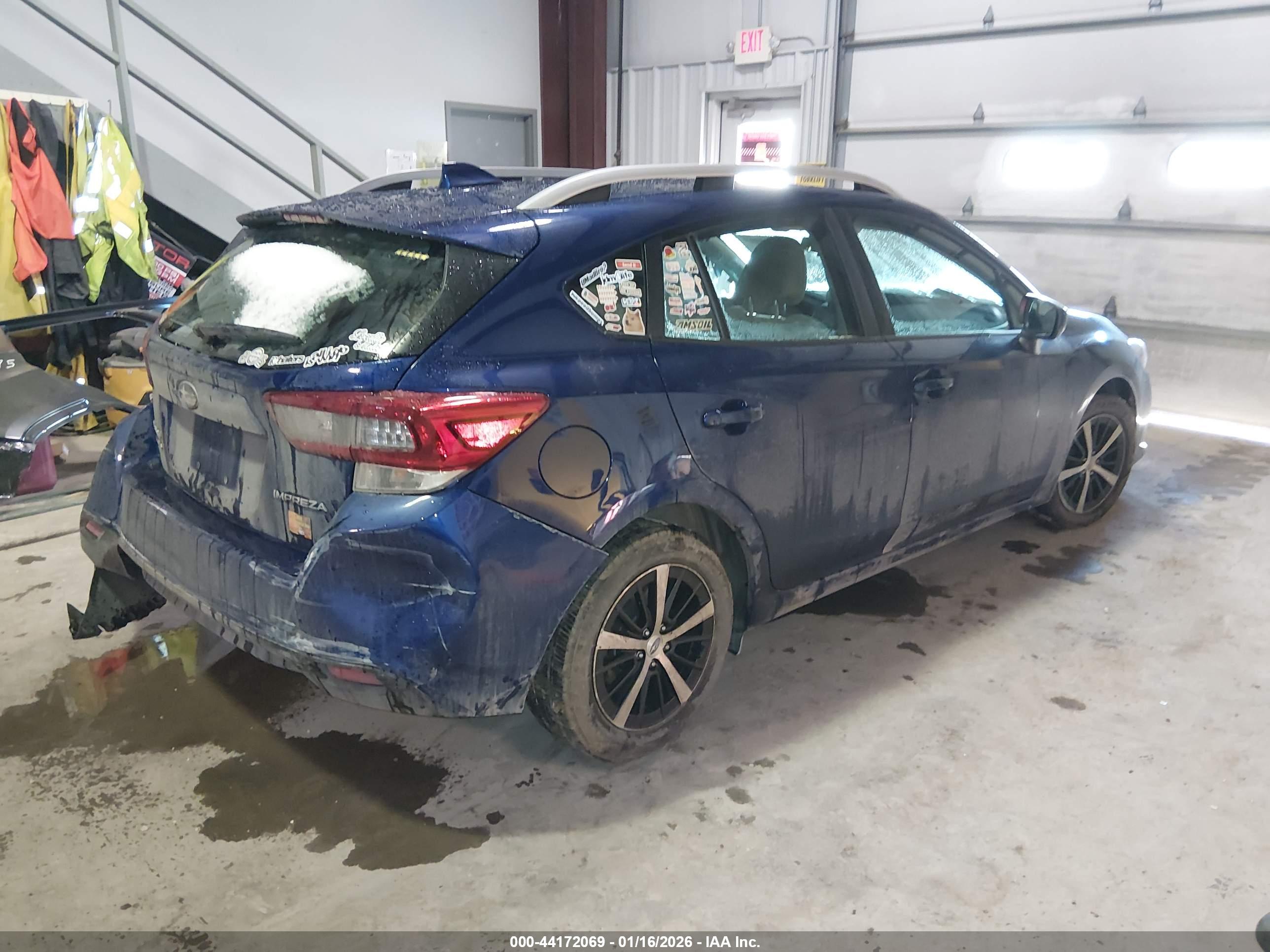 SUBARU IMPREZA image 4